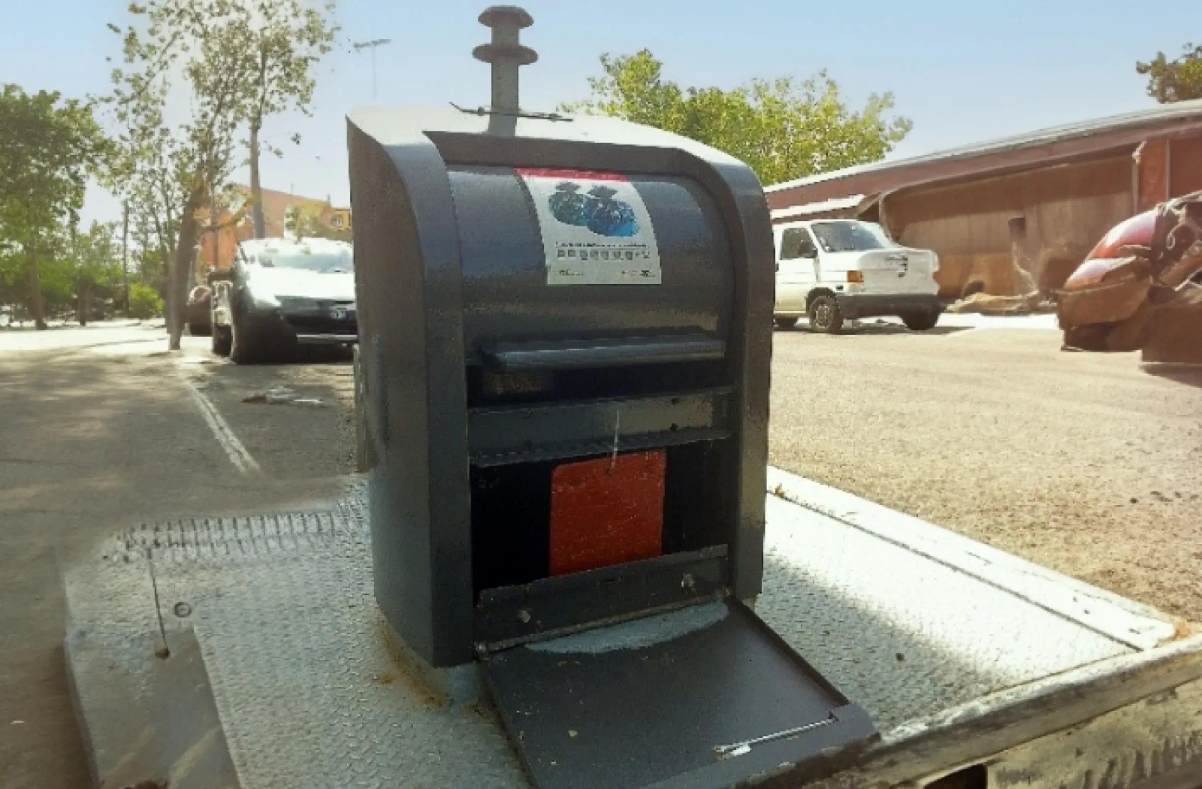 Treatment of urban waste storage areas.