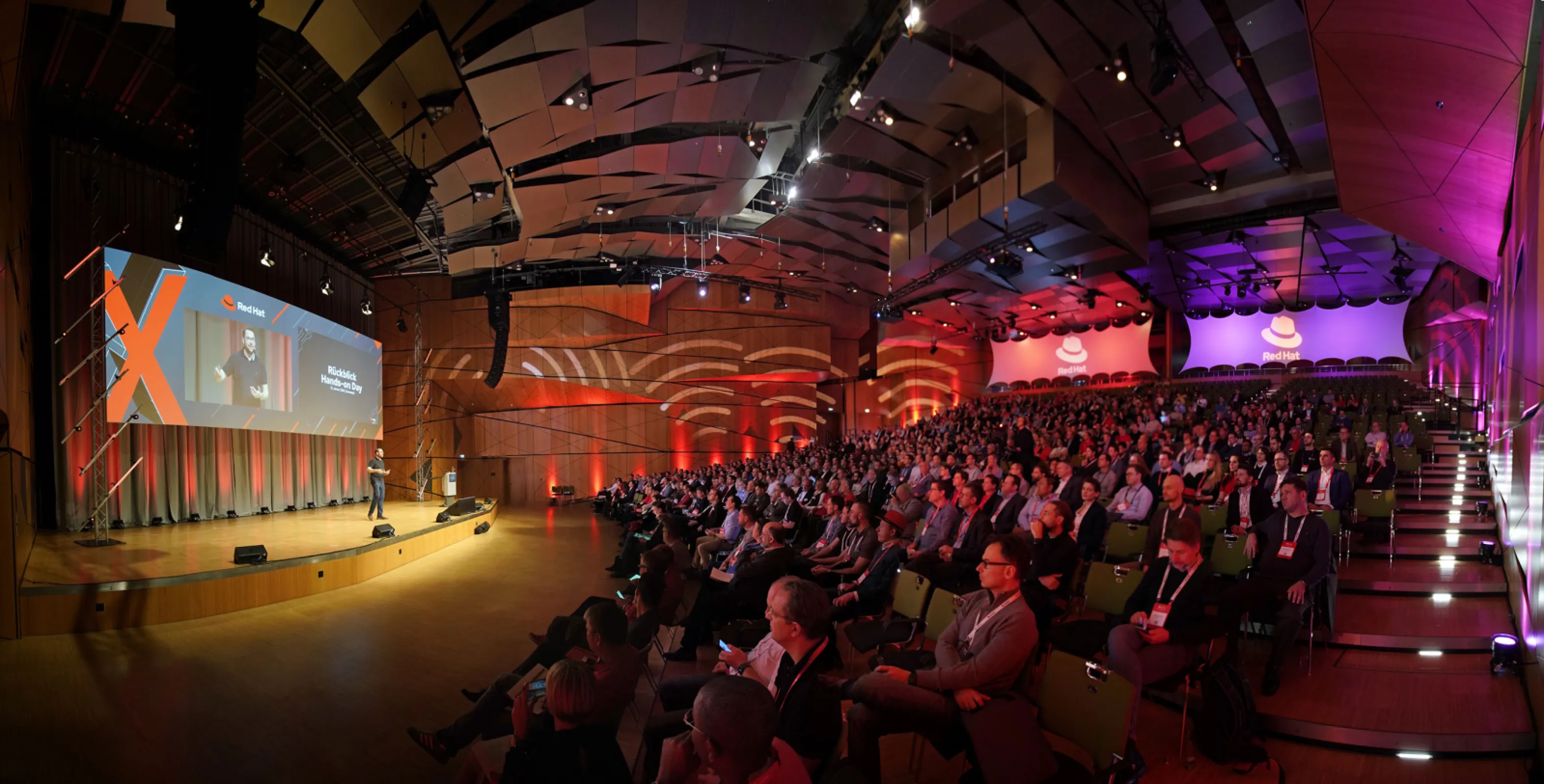 darmstadtium - spectrum main hall IT event
