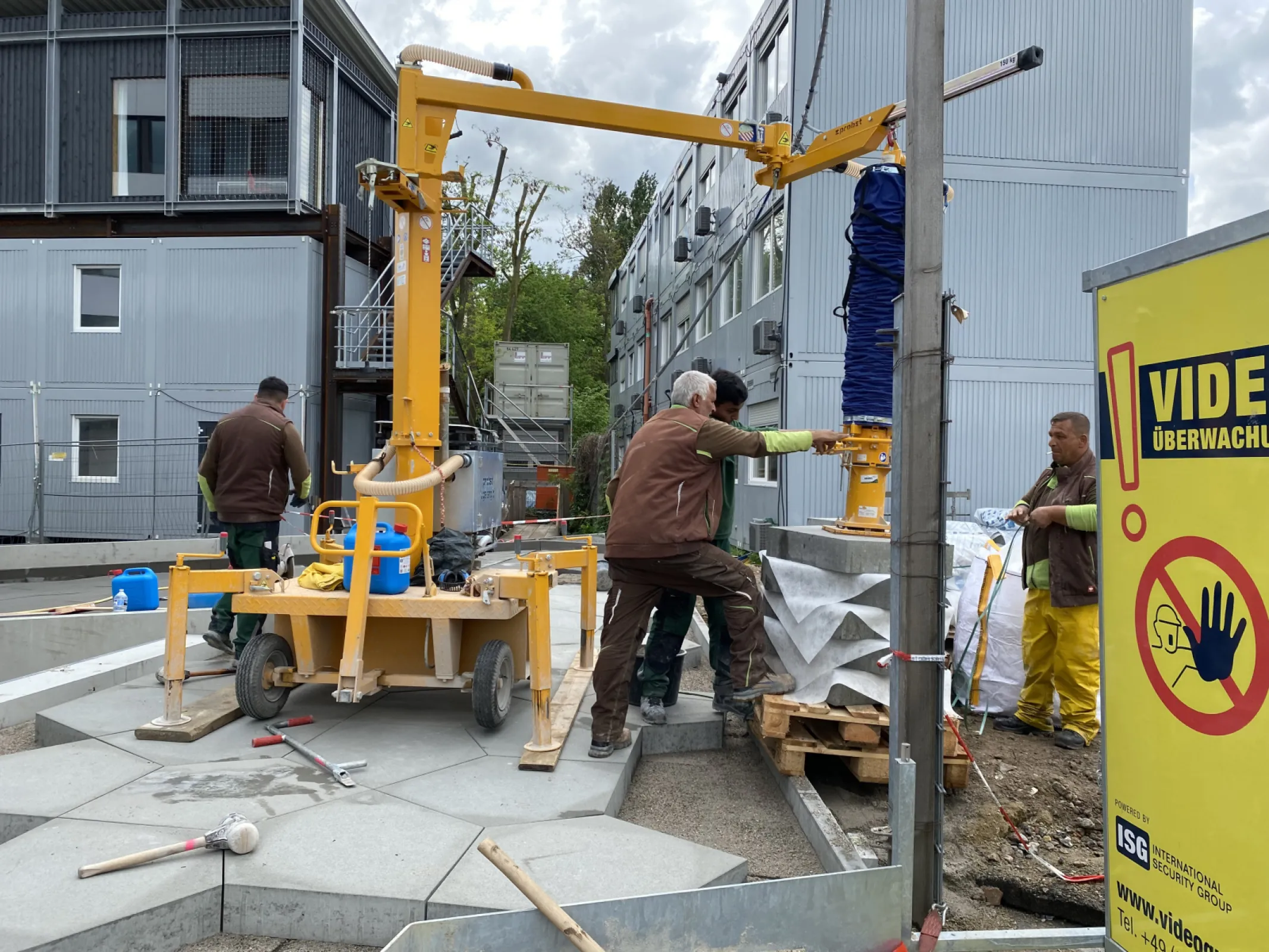 JUMBOMOBIL JM-VARIO Vacuum Slab Laying Machine