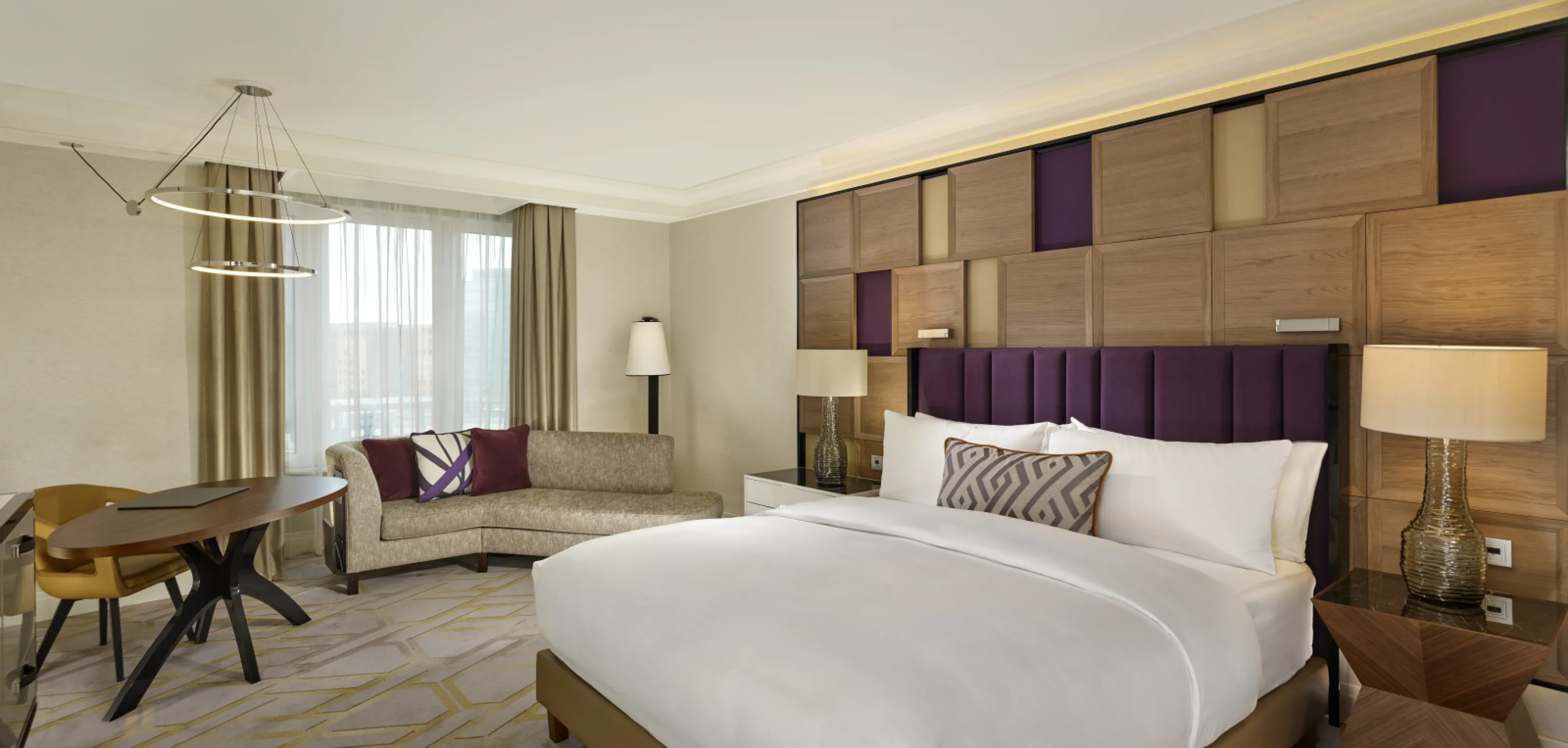 Deluxe Room - The Ritz-Carlton, Berlin