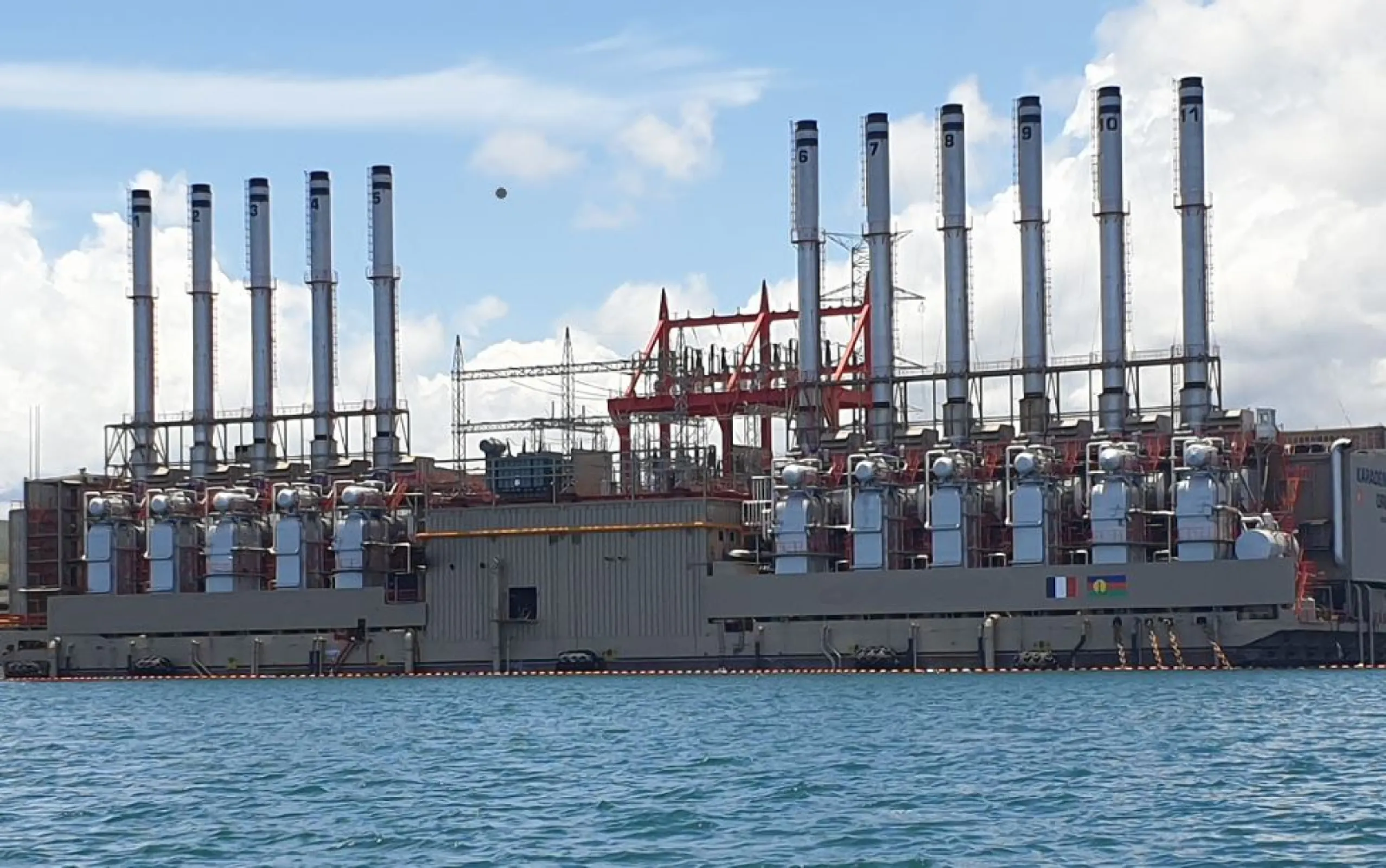 Power Barge with diesel engines