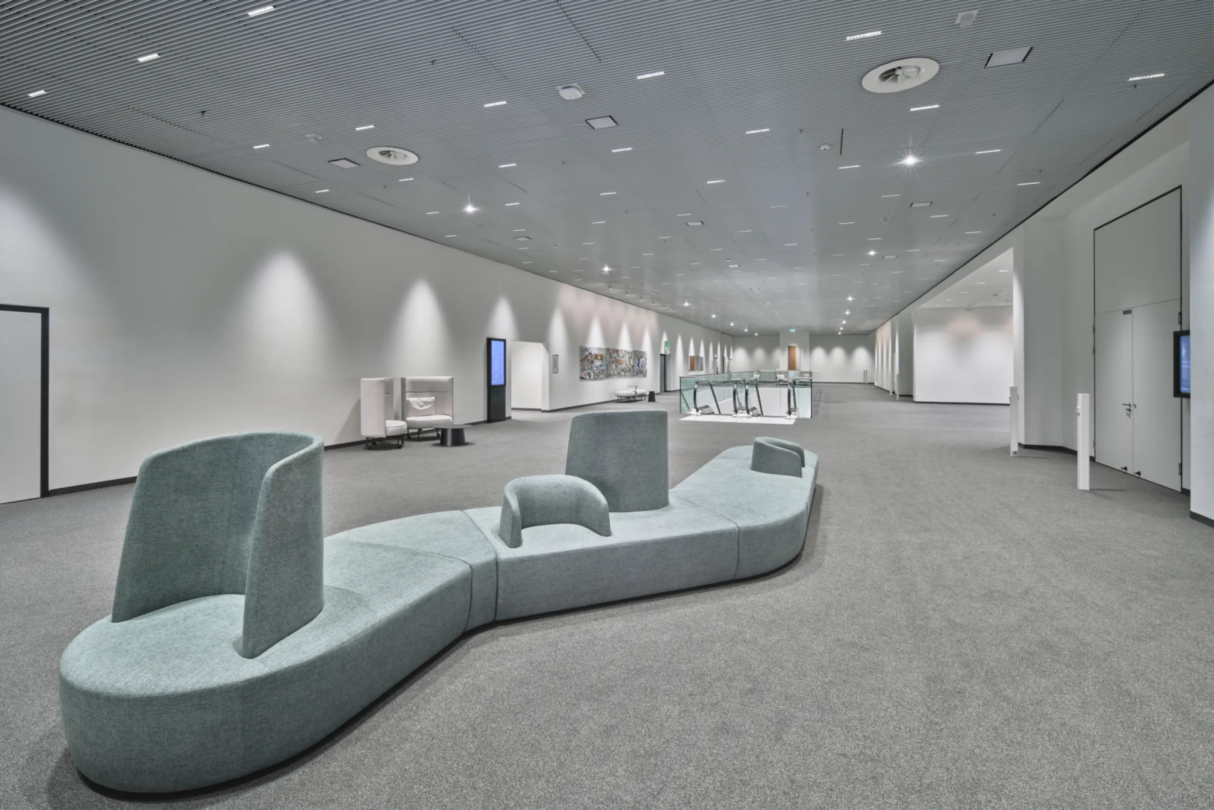 Level 2 - Foyer South