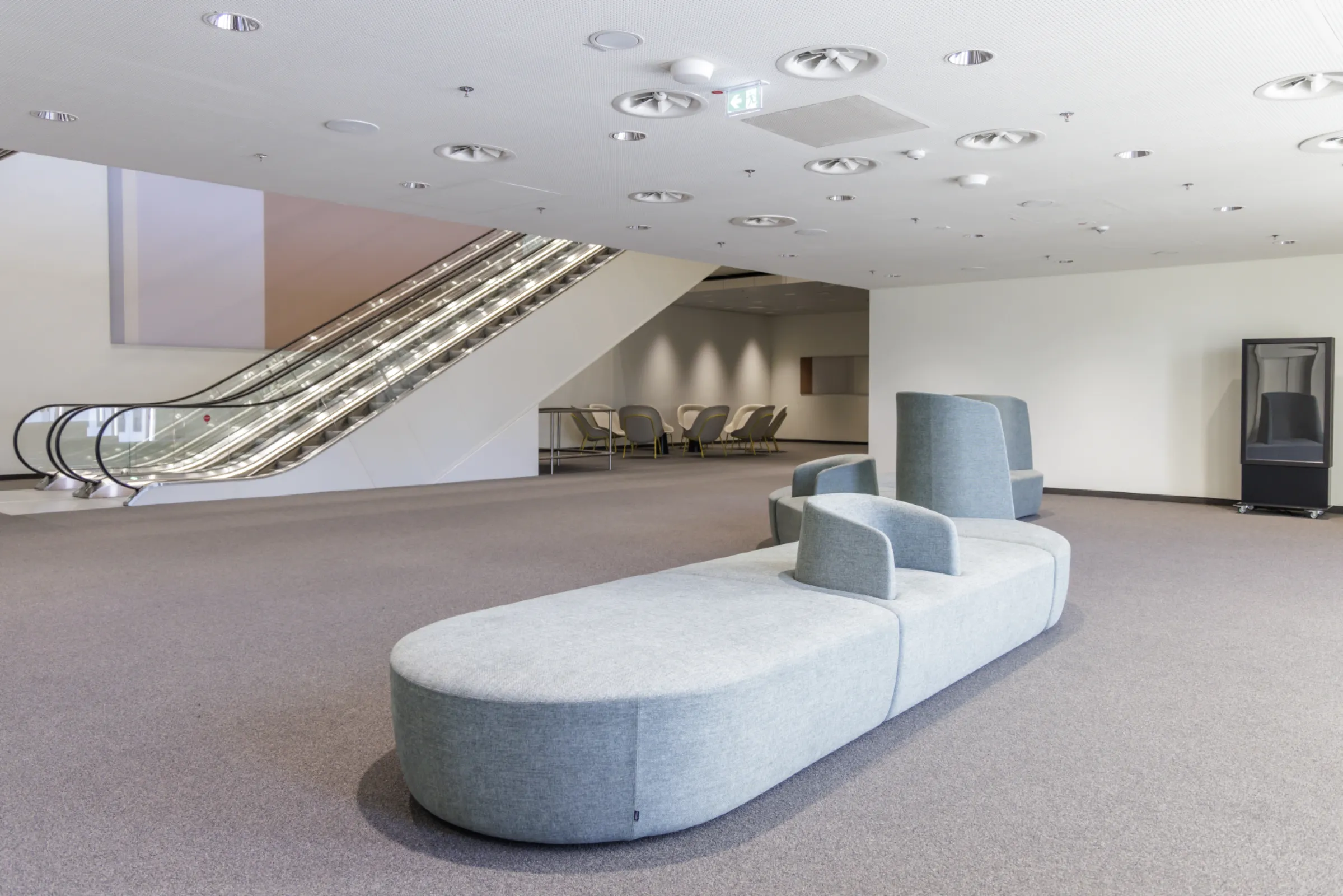 Level 1 - Foyer North