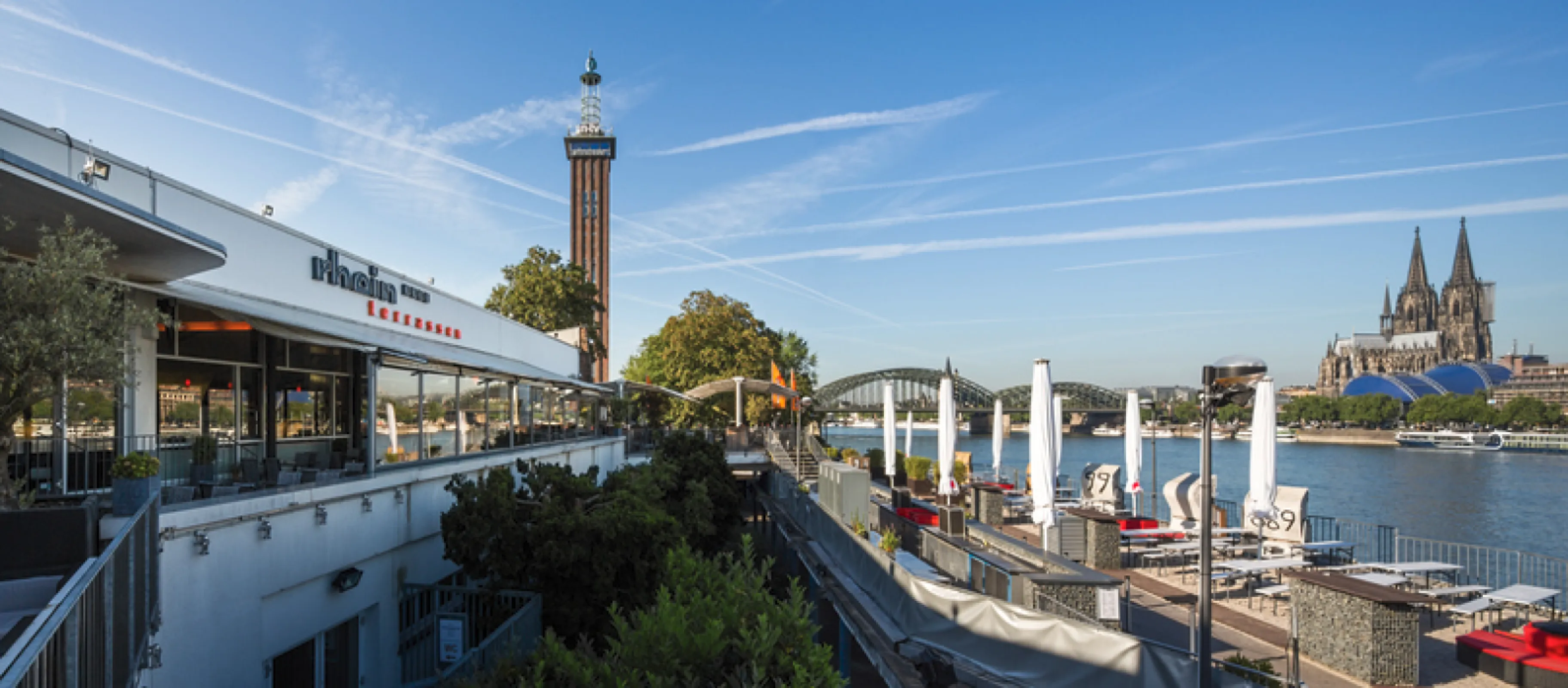 Entrance & Biergarten