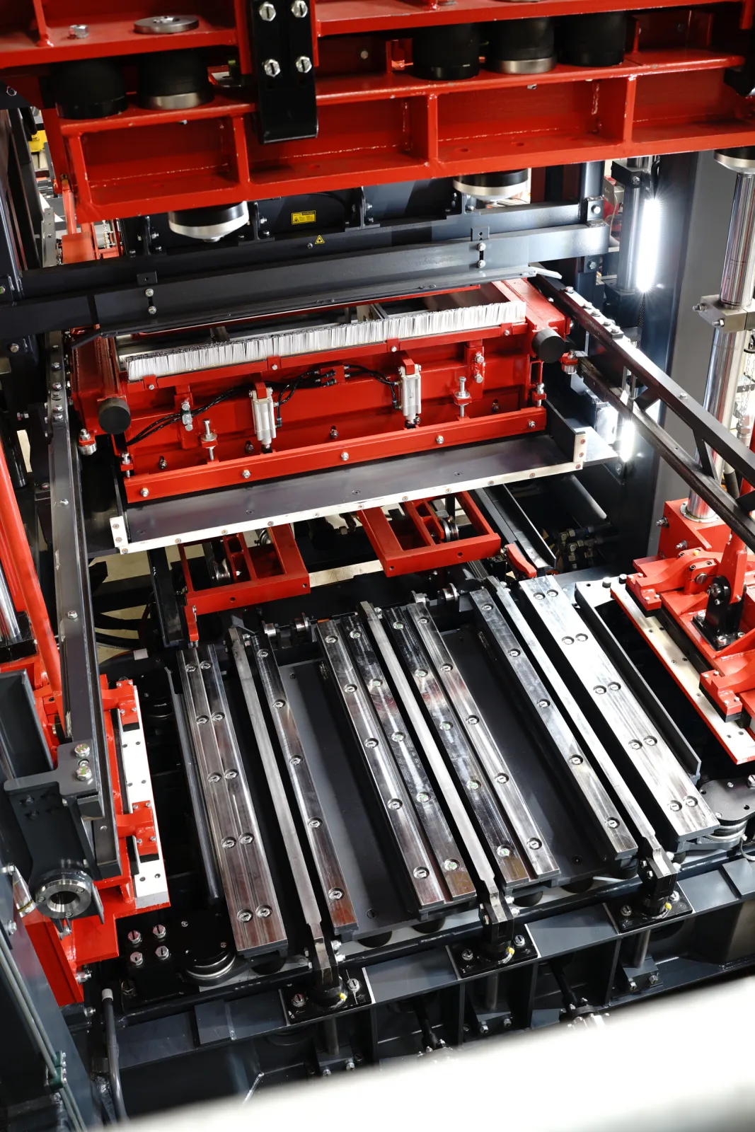 OMAG Tronic 140/120 Block Machine