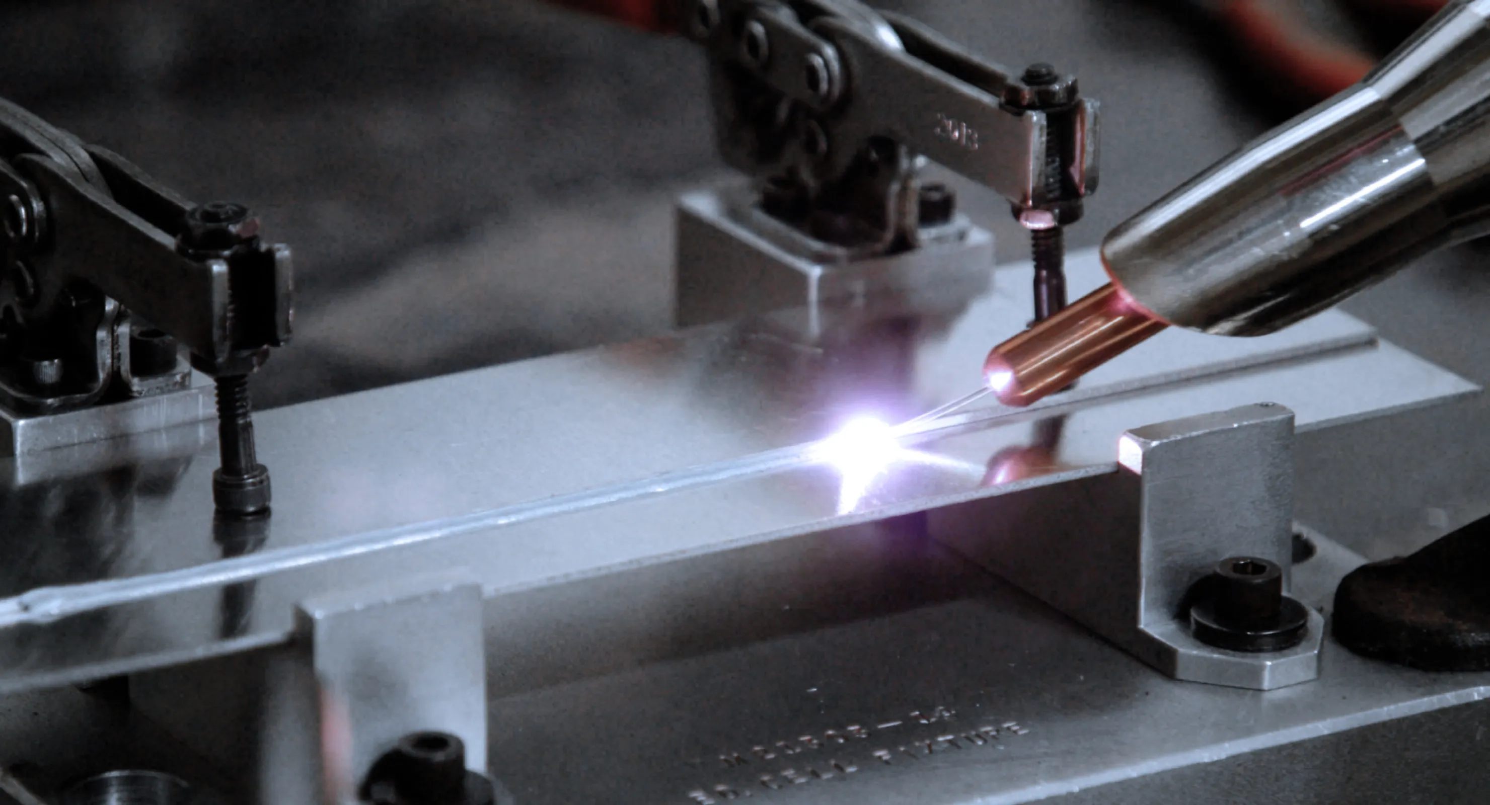 Laser Hot Wire Welding of Aluminium
