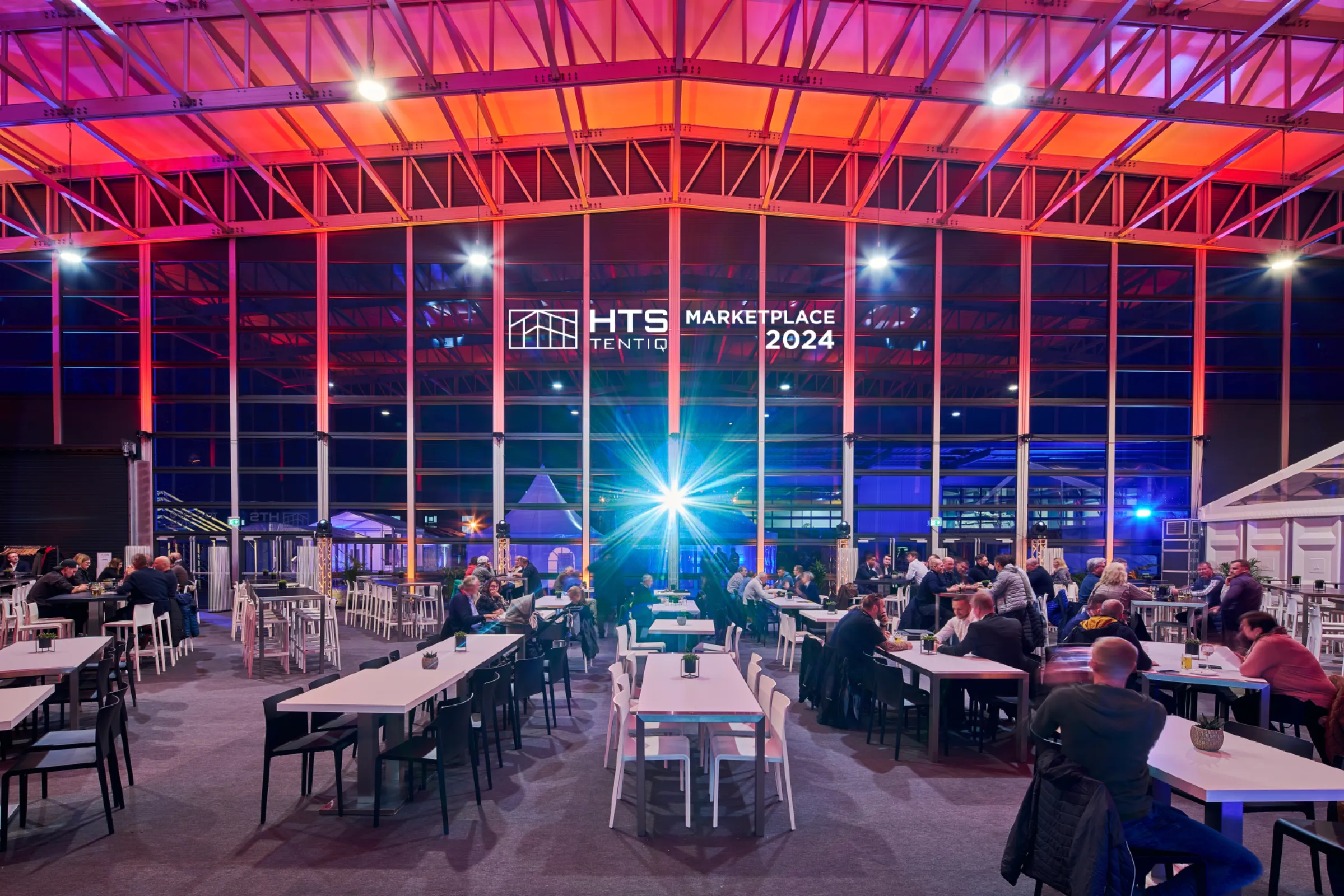 Premium Metropolitan Series structure, interior view