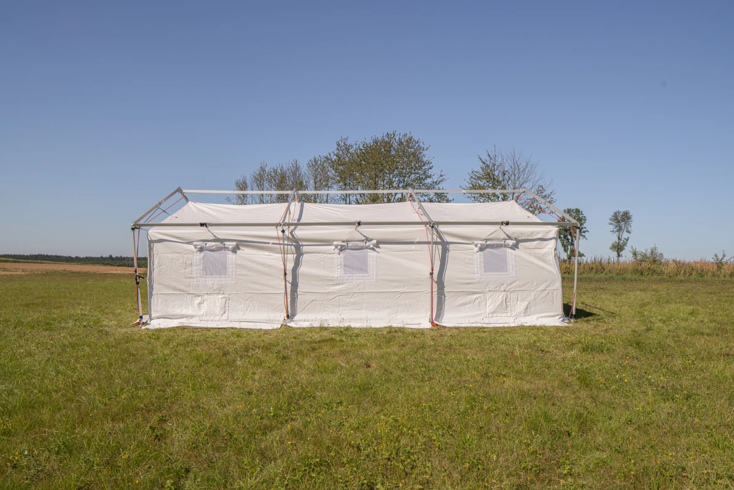 Folding tent — exterior view
