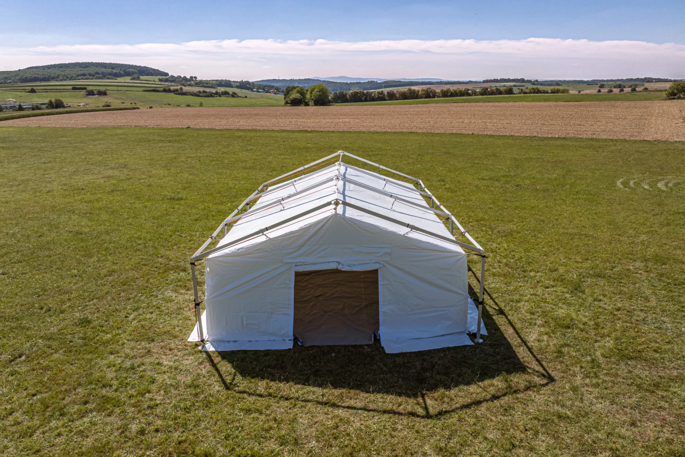 Folding tent — exterior view