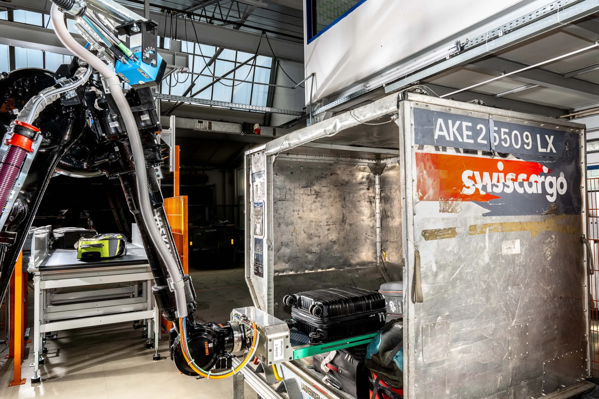 The ABLE Mk2 tablet gripper delivers a 99.99% pick-up rate – No unreliable suction devices.