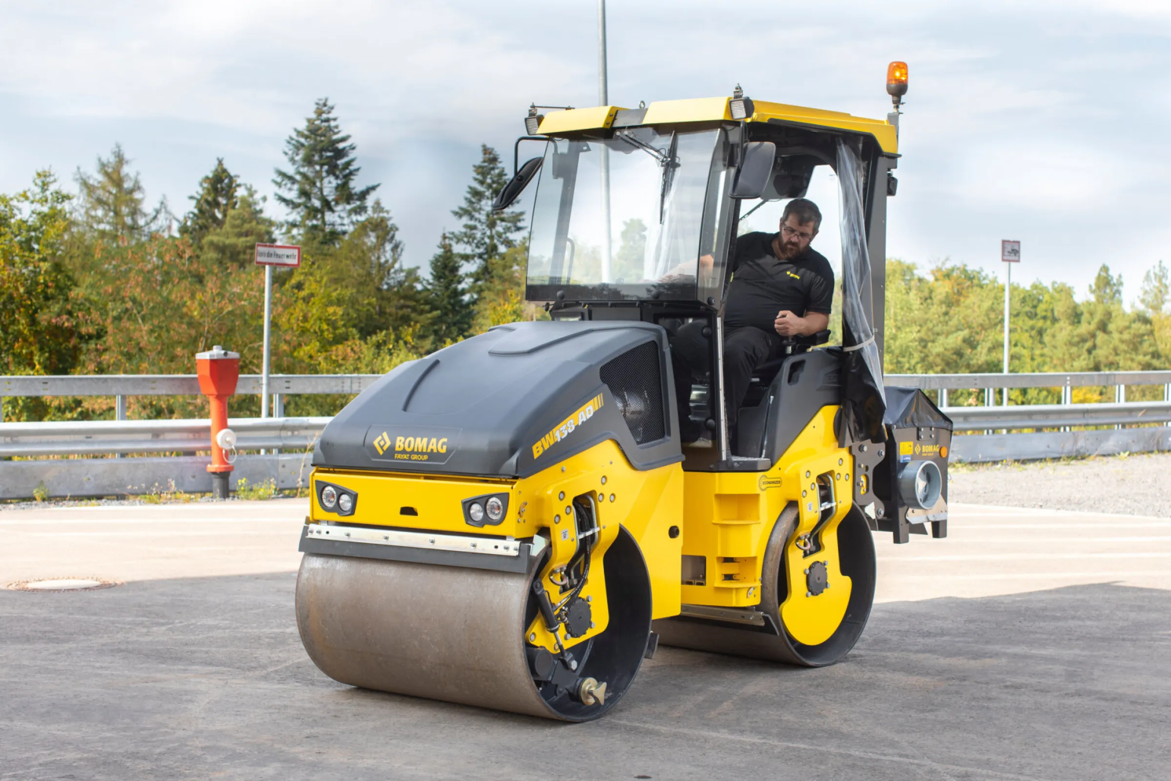 BOMAG light tandem roller
