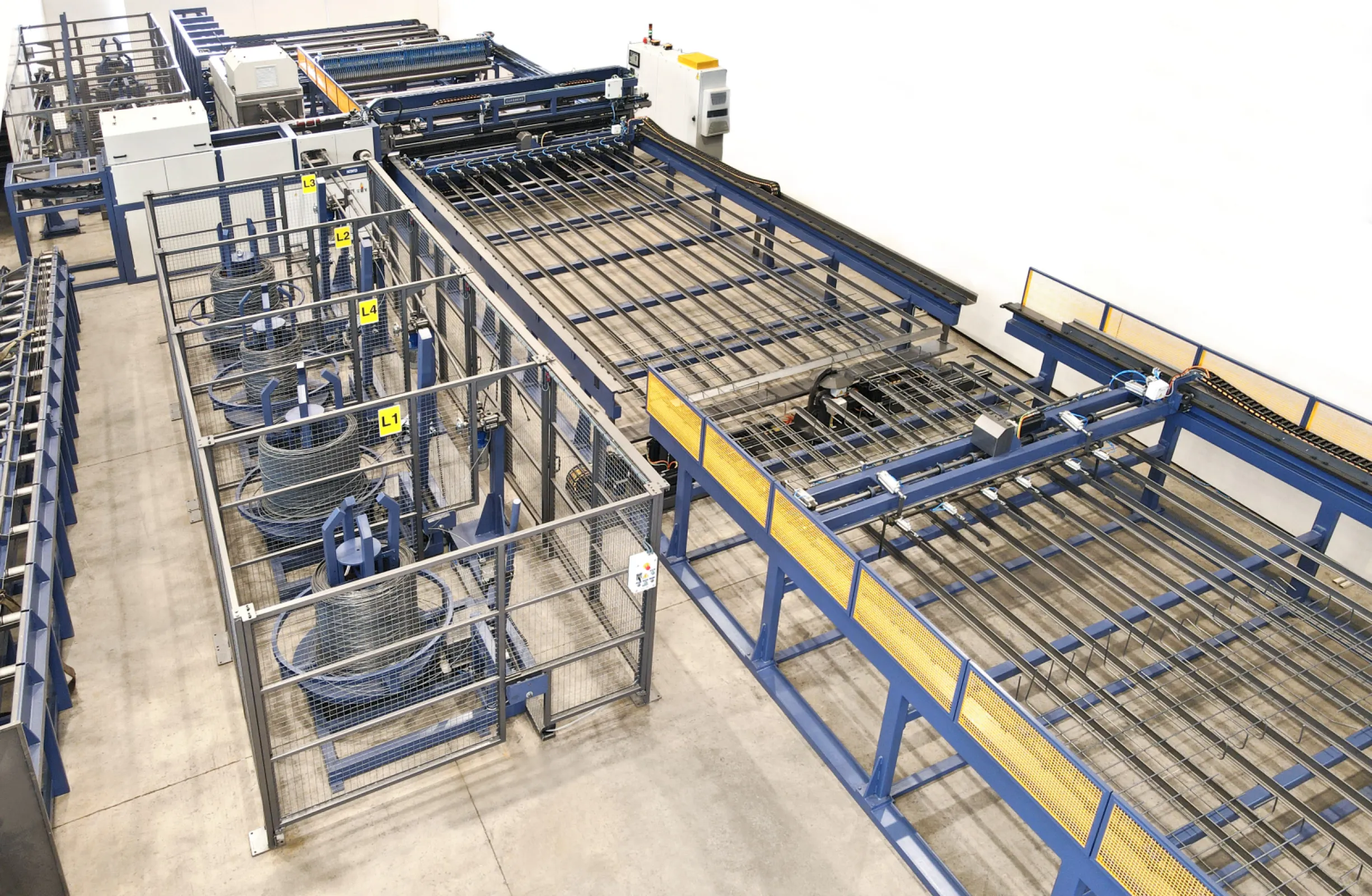 XY AMM BU - FLEXIBLE WELDING LINE with IN LINE UNIVERSAL BENDERS