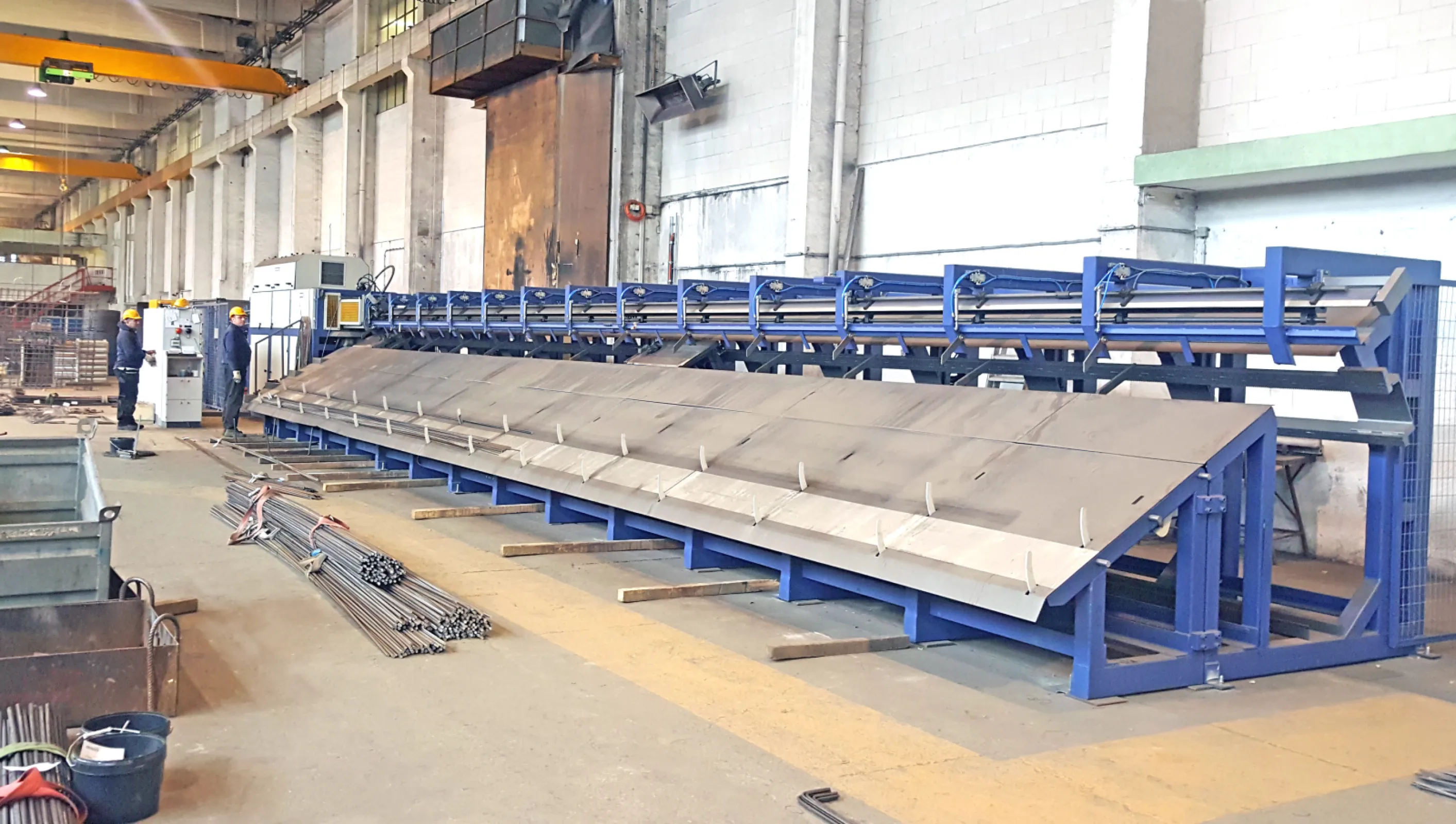 SYNTHETON - COIL PROCESING - AUTOMATIC STRAIGHTENING - CUTTING - BENDING LINES