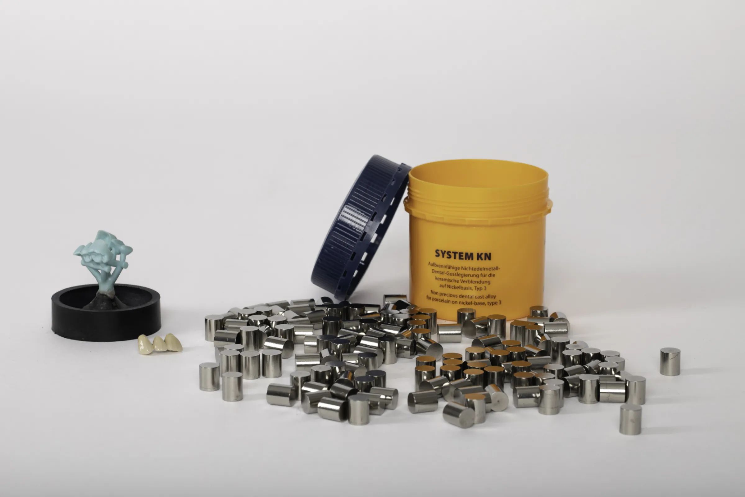 Non-precious dental alloys on nickel base