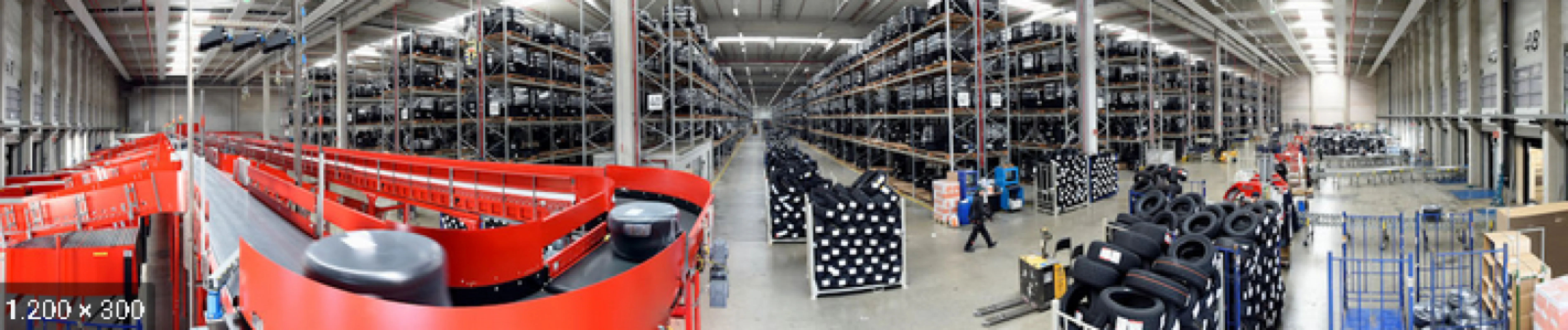 Central warehouse and logistics centre for consumer tyres