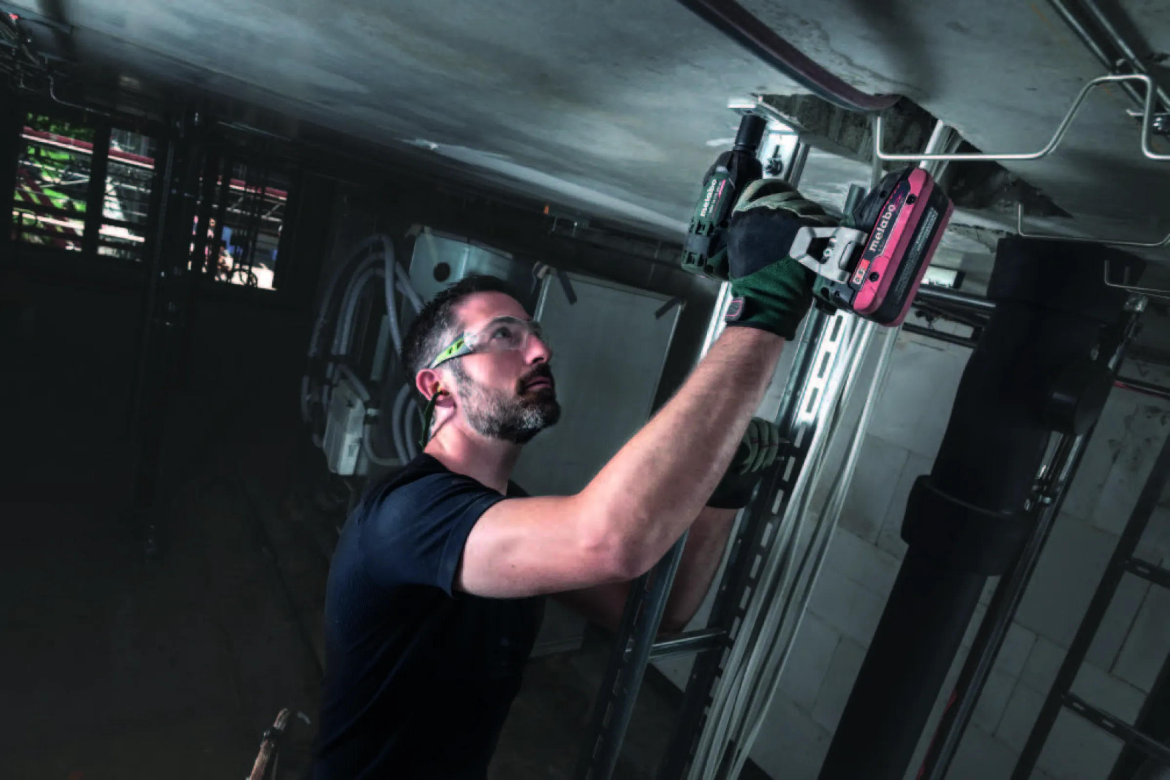 METABO SSW 18 LTX 300 BL CORDLESS IMPACT WRENCH