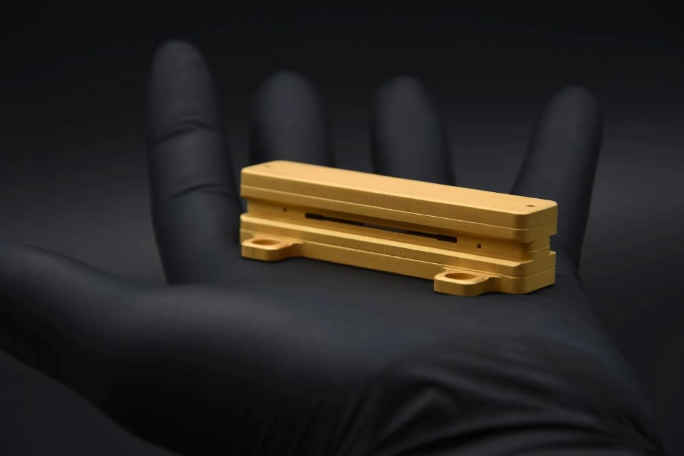 LCP-S (Slab Laser Crystal Package)