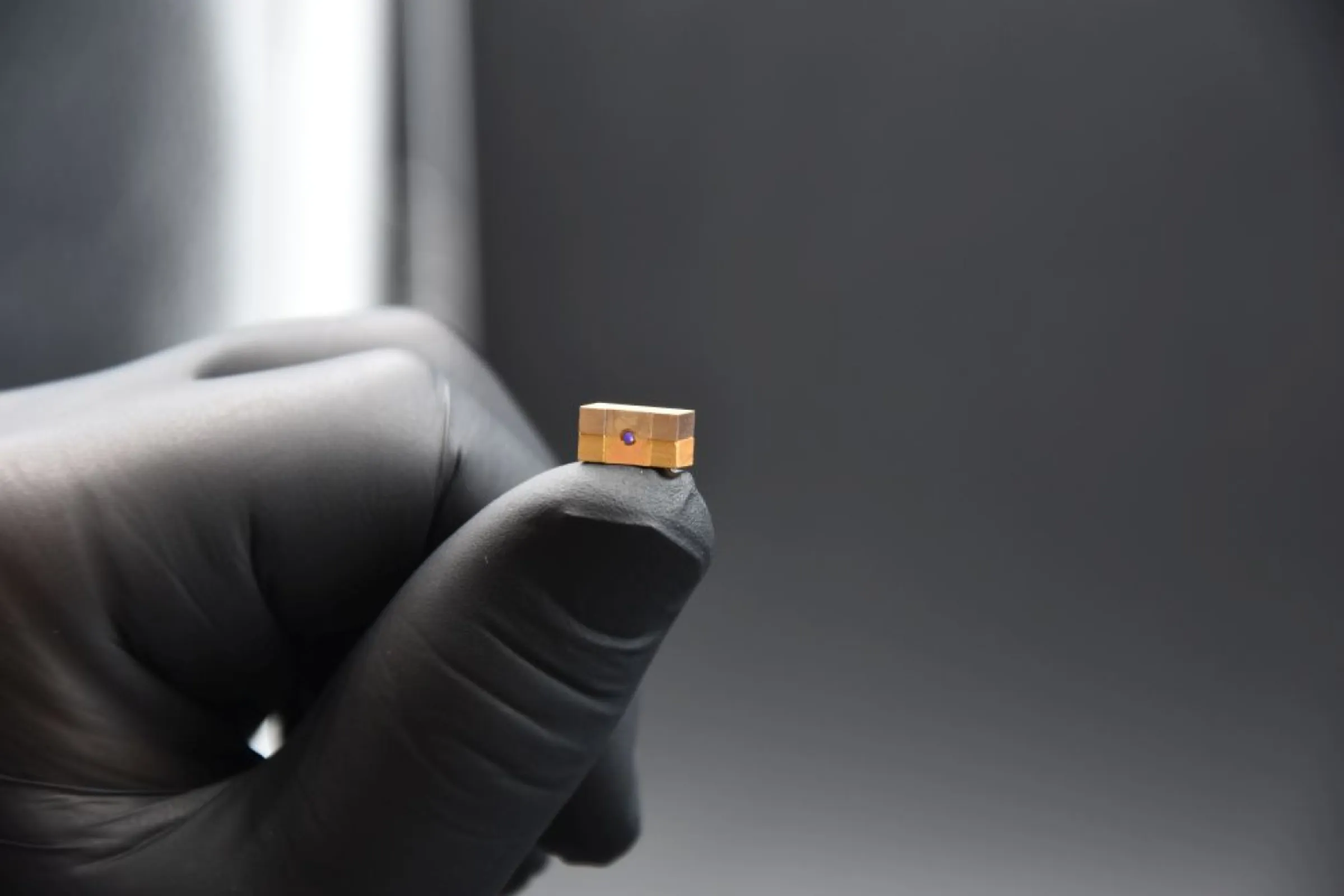 LCP-R (Rod Crystal Package)