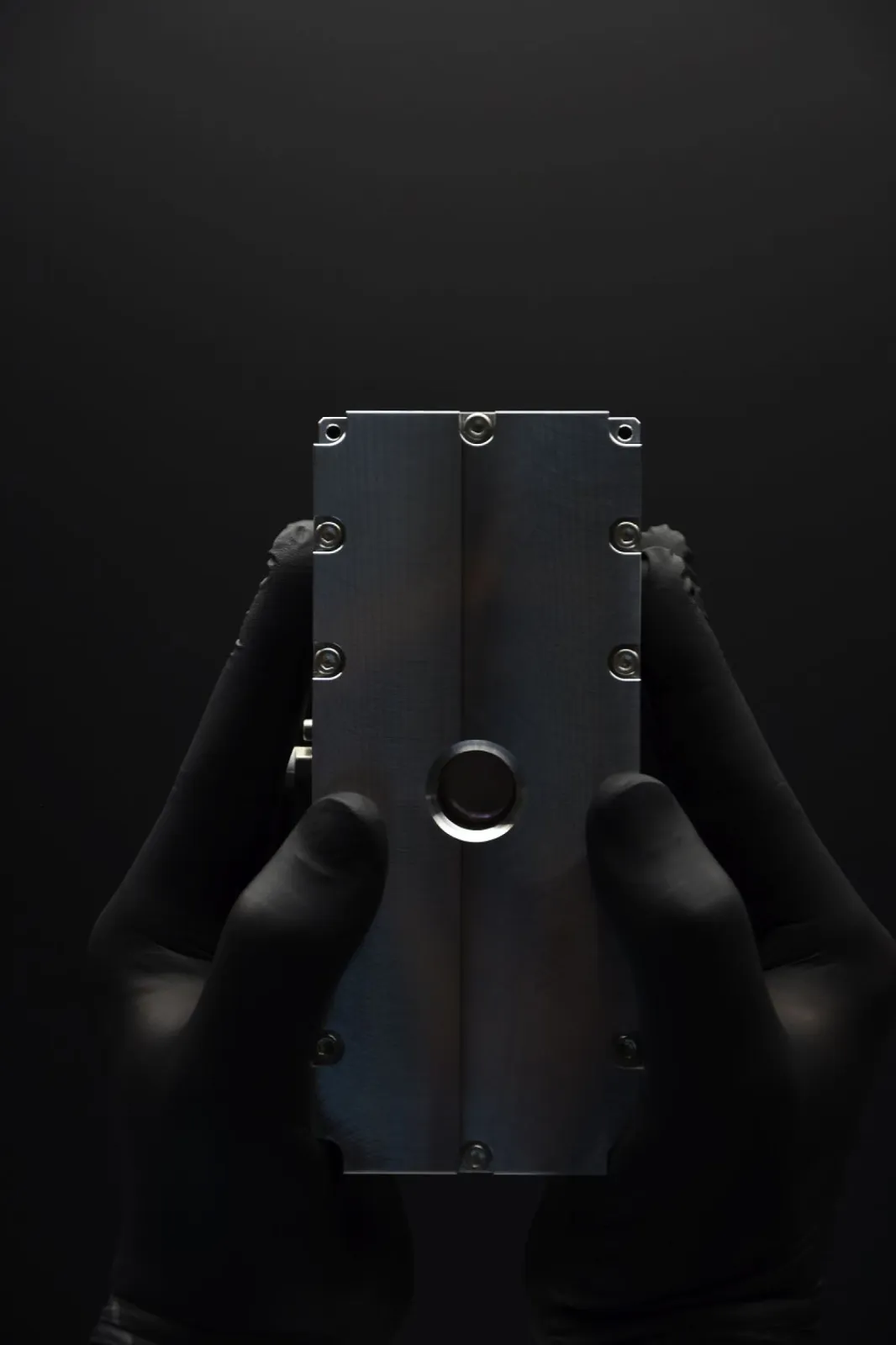 Ultra high-power KTF rotator/isolator (multi 100W - kw-level)