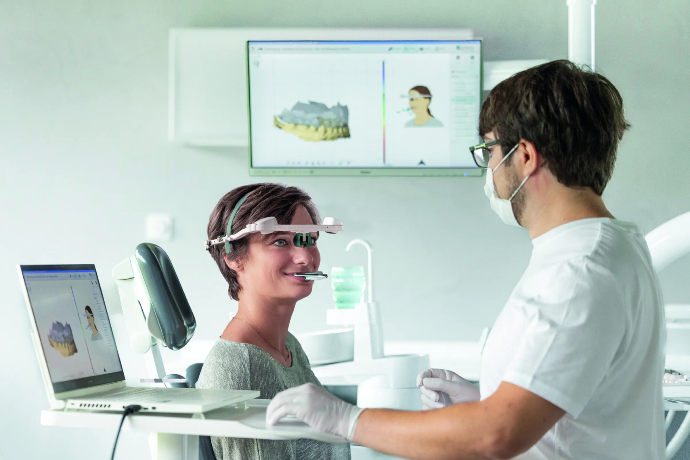 Digital Facebow and Sensor and Dentist