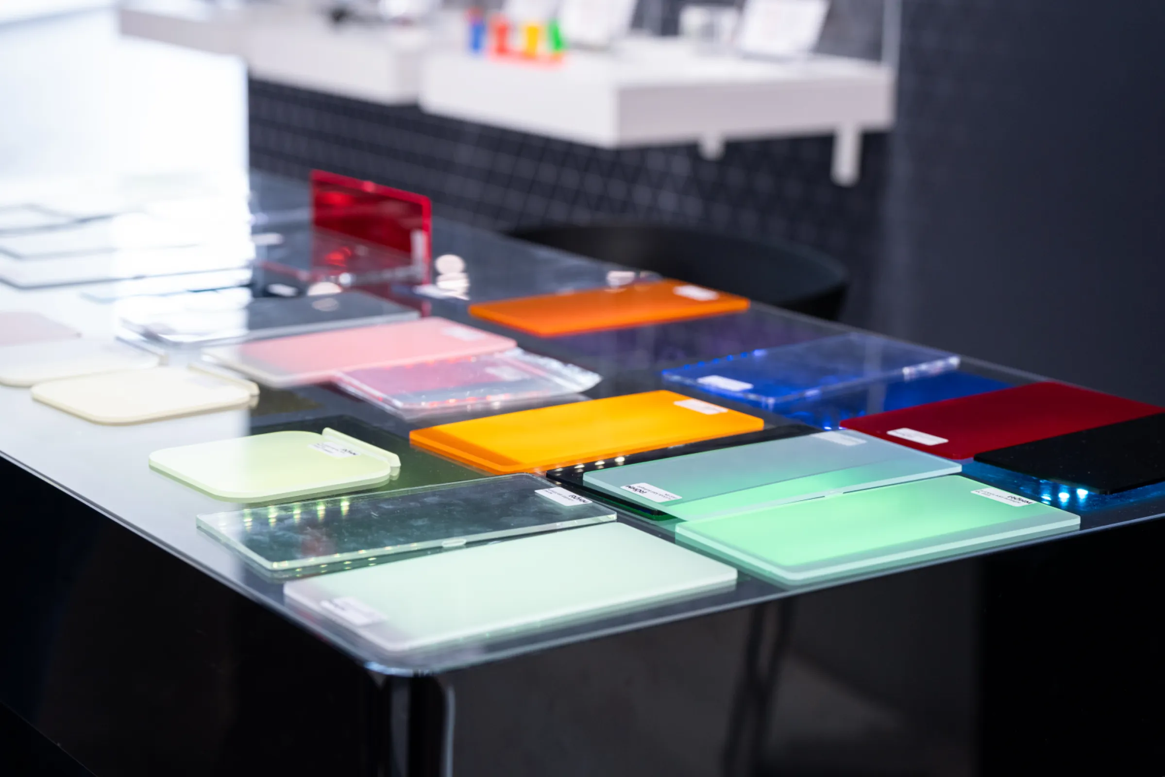 PLEXIGLAS® samples in different colors