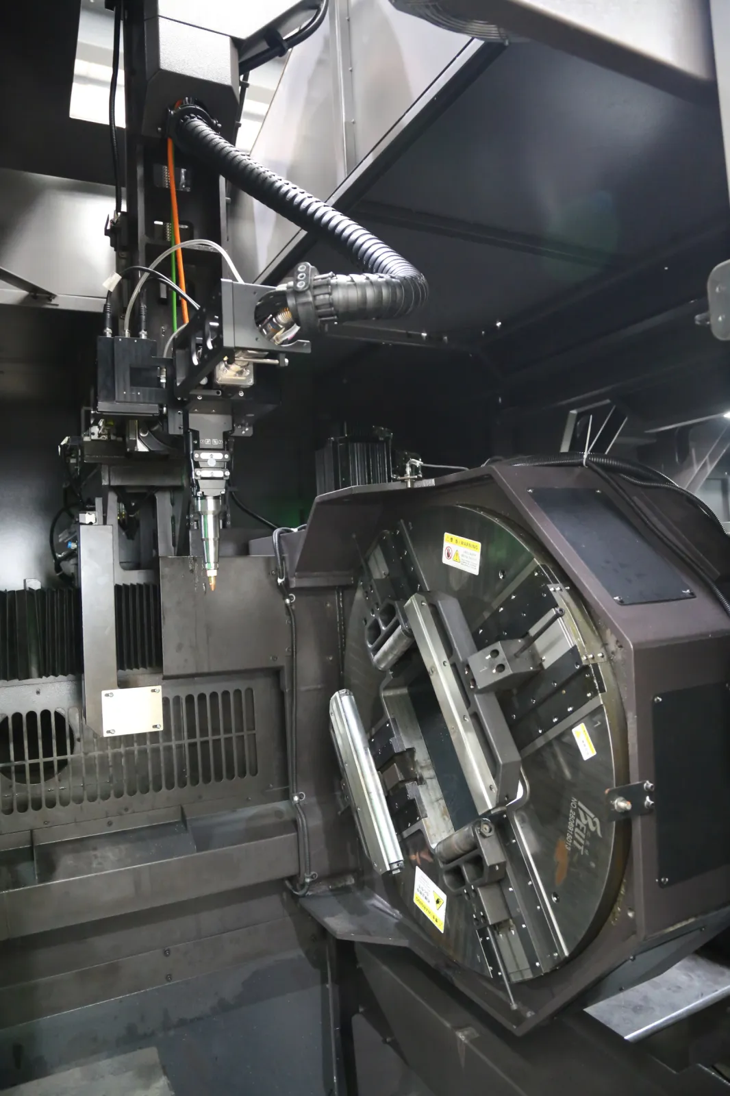 Laser Head and Chuck 2