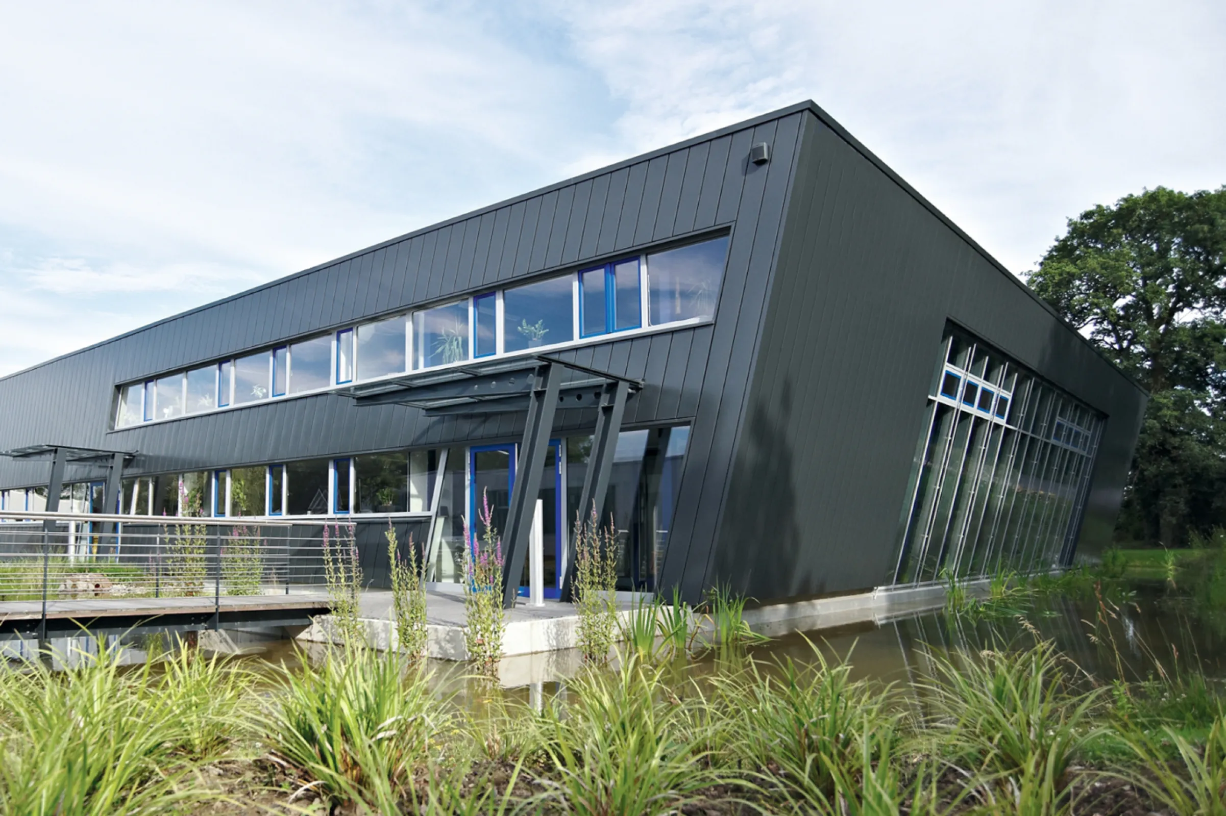 JÜKE - your CDMO partner!