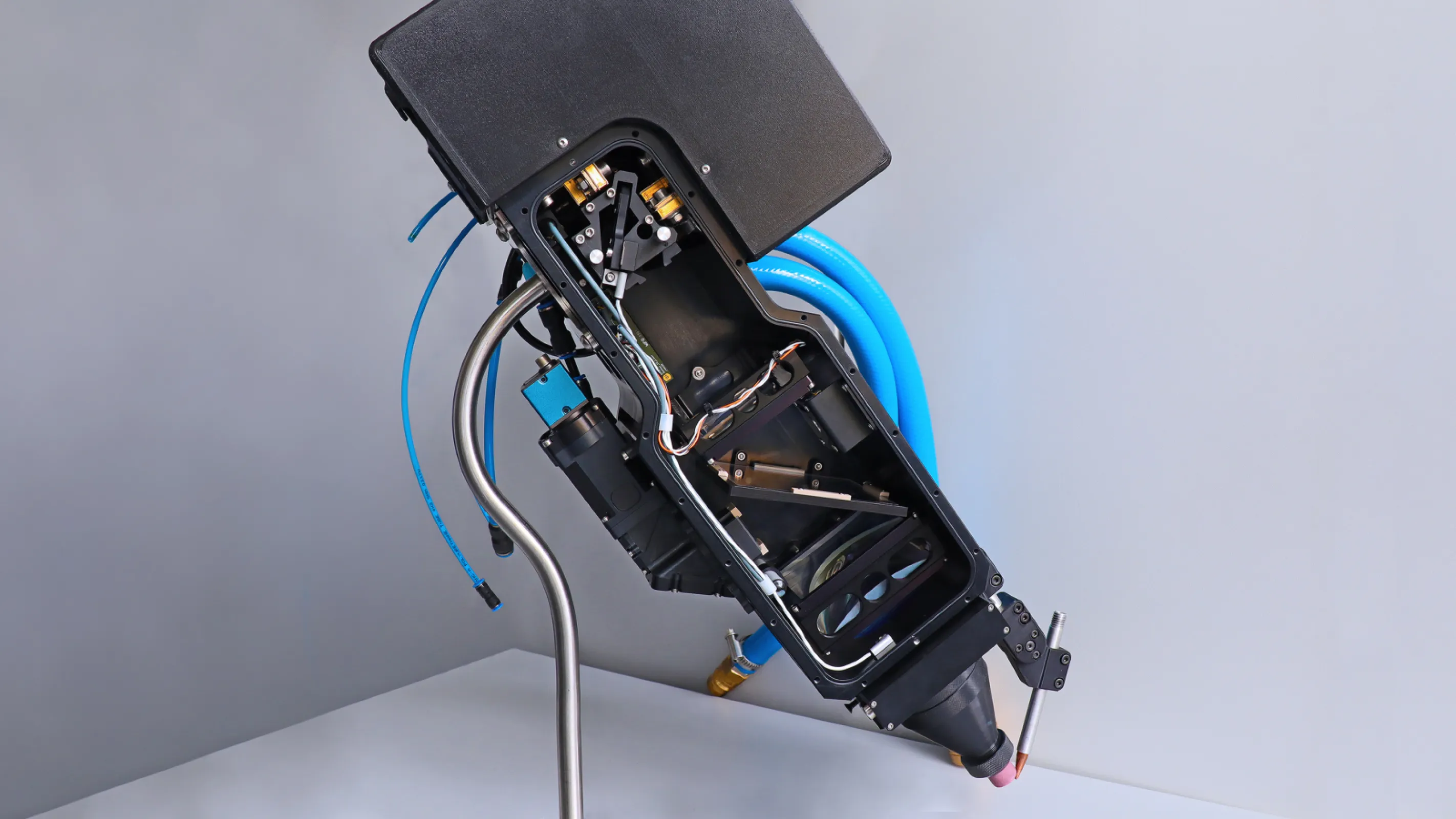 Compact 780 nm direct diode laser module for additive manufacturing of aluminum