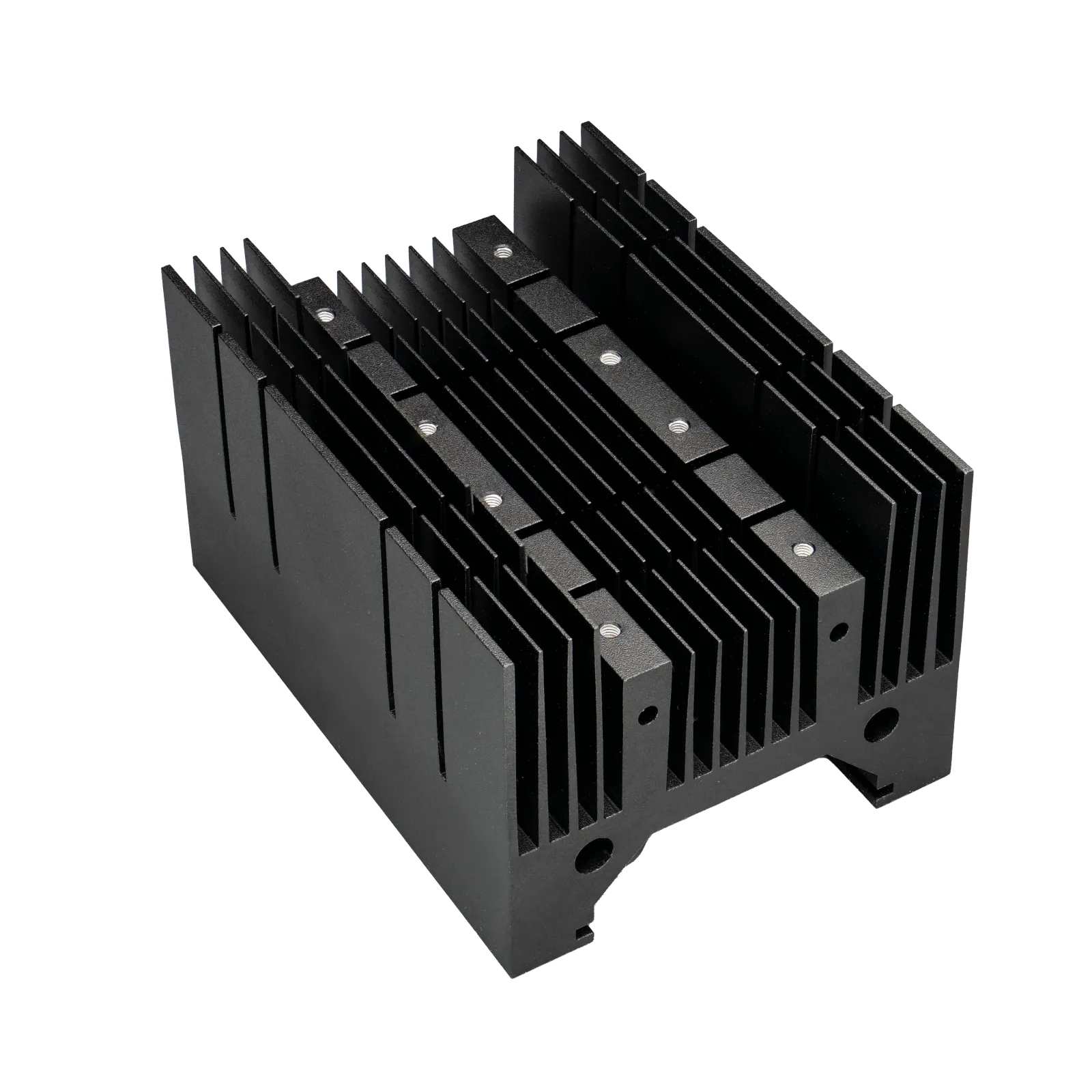 IN-HOUSE DESIGNED HEATSINKS & COOLING MODULES
