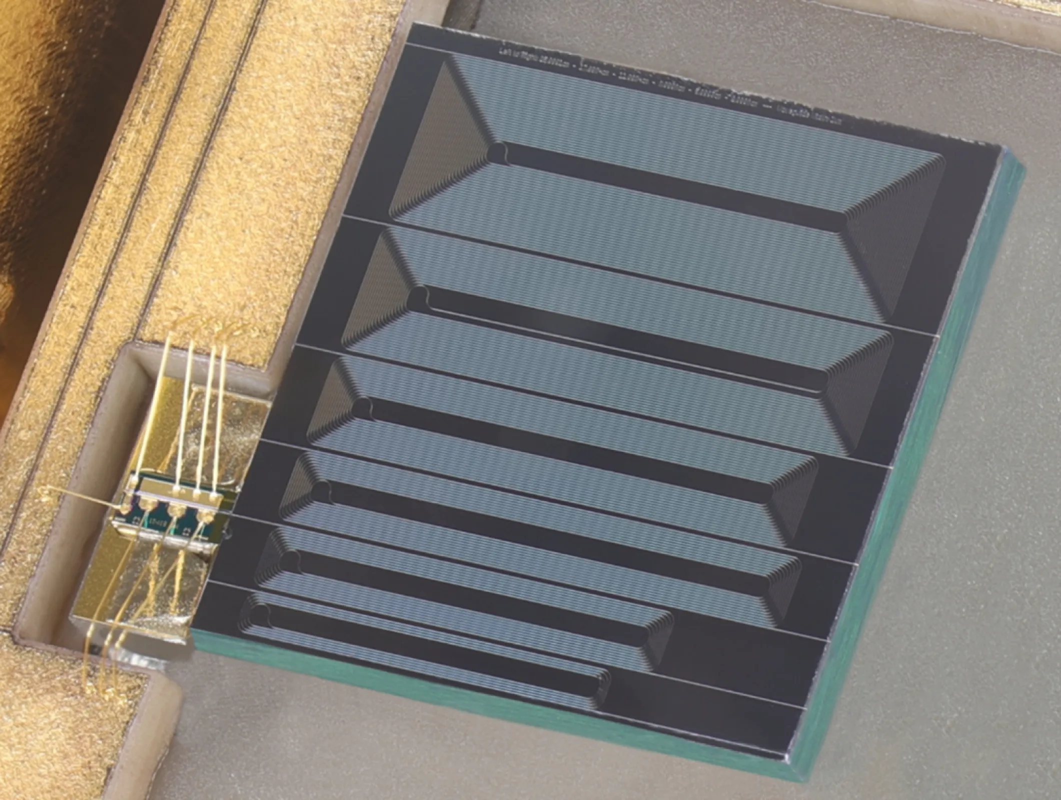 Mode-locked and tunable lasers Mode-locked and tunable lasers