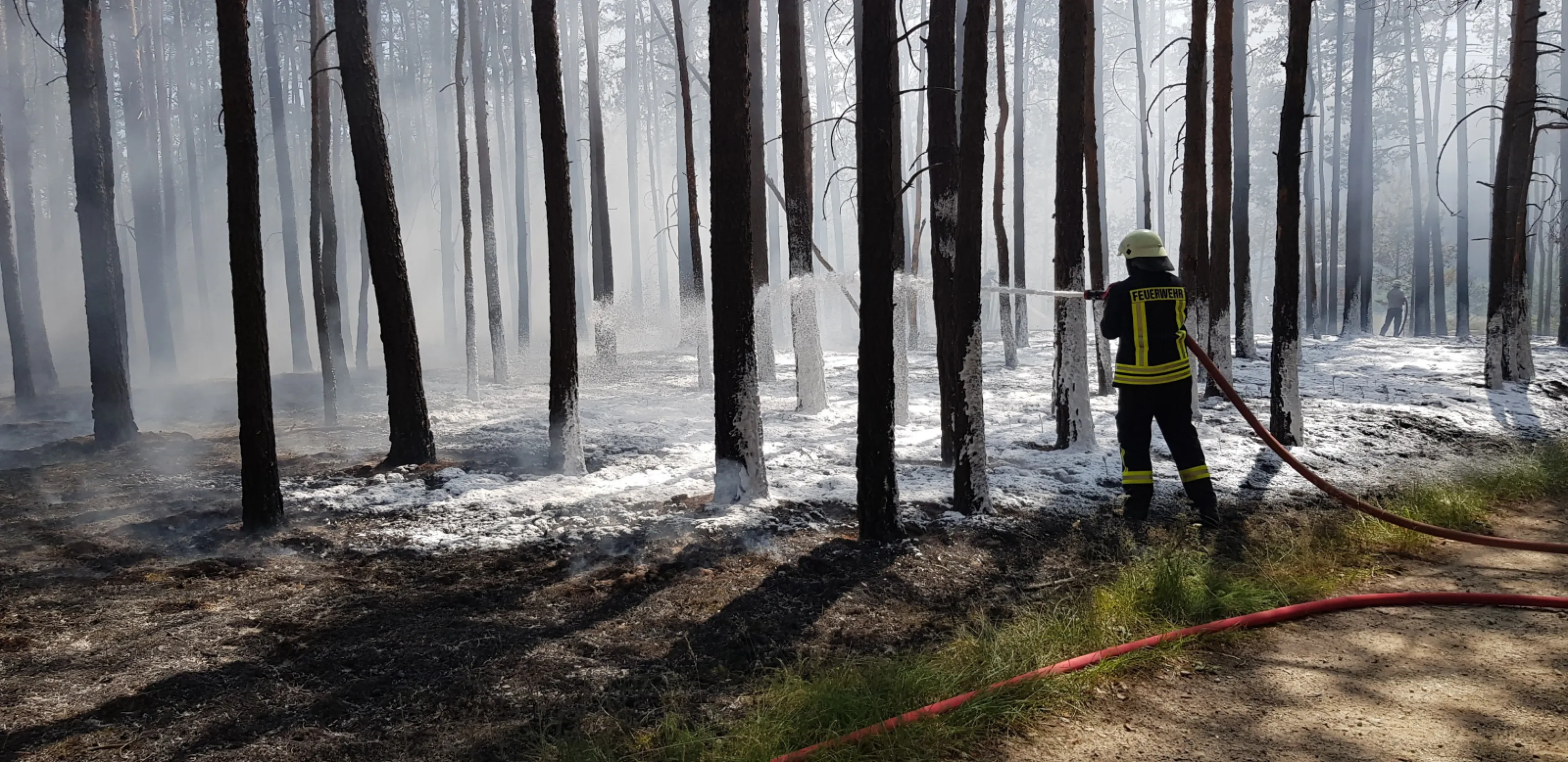 MERCILESS AGAINST FIRE. FRIENDLY TO ENVIRONMENT.