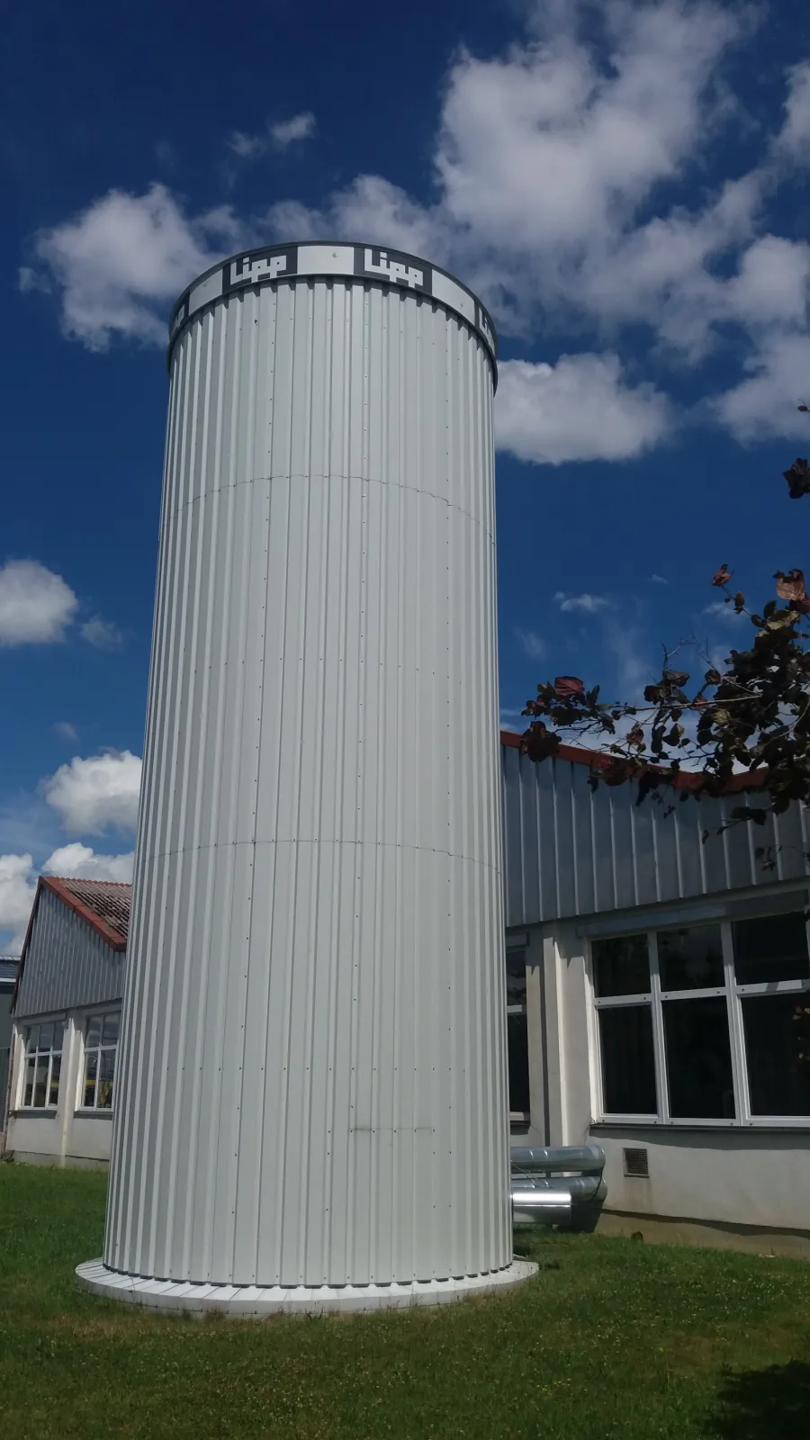 LIPP® Thermal Storage Tanks For the intermediate storage of renewable energies – from 200 to 1,500 m³