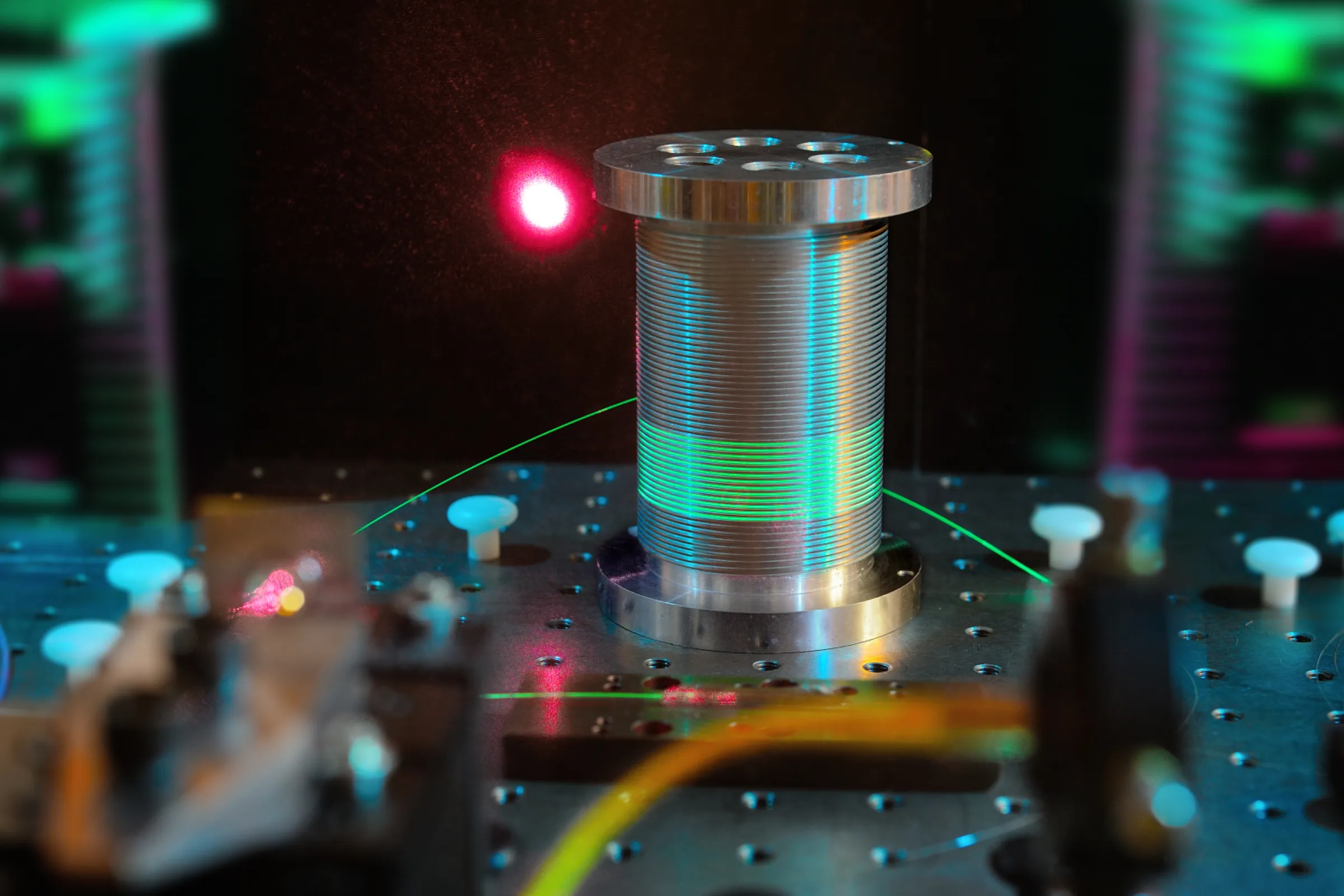 Fiber amplifiers for next generation gravitational wave detectors | Copyright Fraunhofer ILT, Aachen, Germany