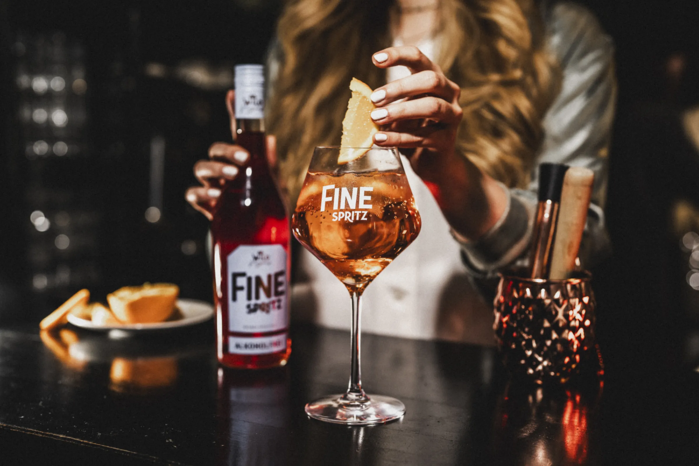 Our FINE Spritz—according to Falstaff, the best non-alcoholic (orange) aperitif—laid the foundation for our non-alcoholic Wild Virgins line.