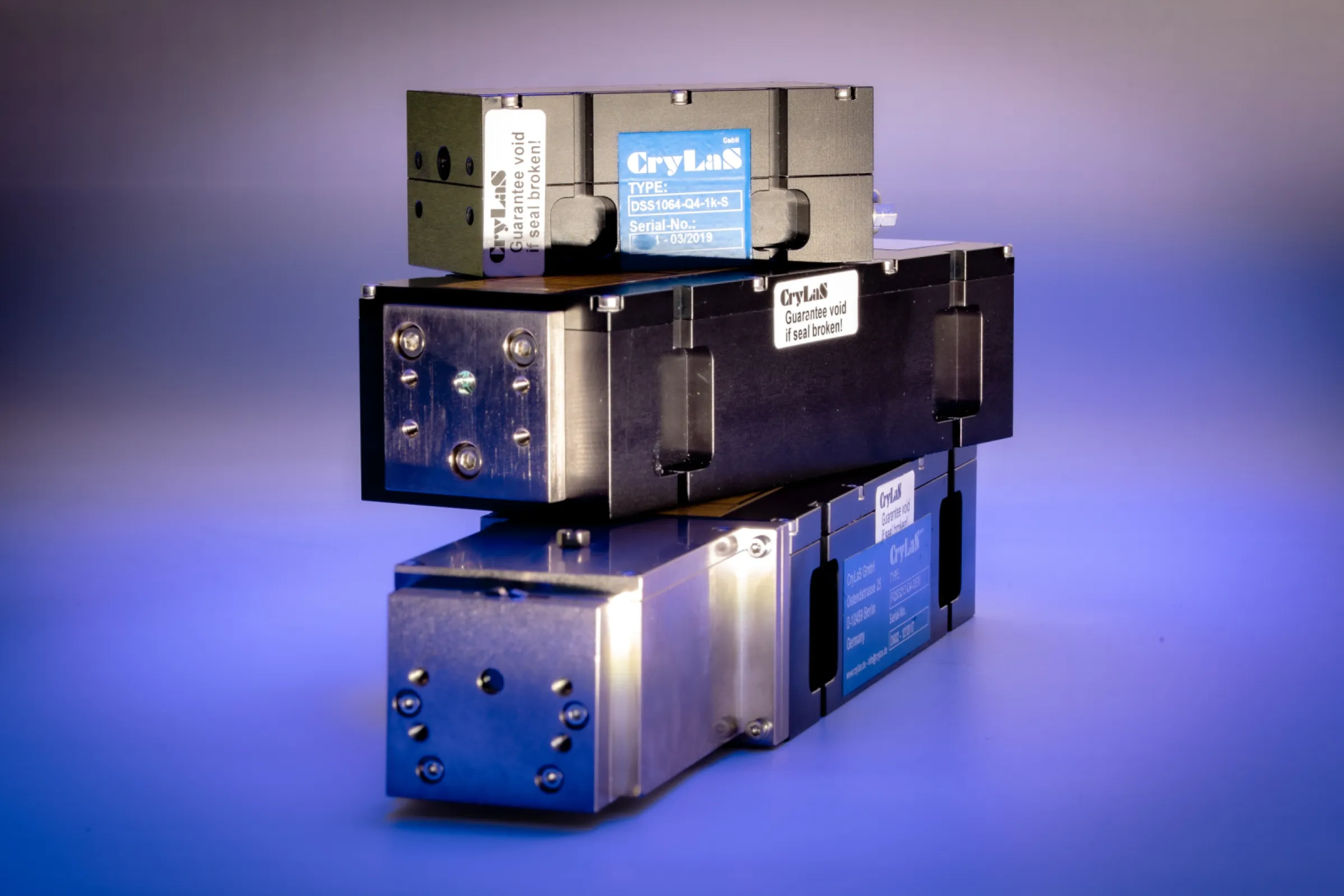 CryLaS passively q-switched Q lasers