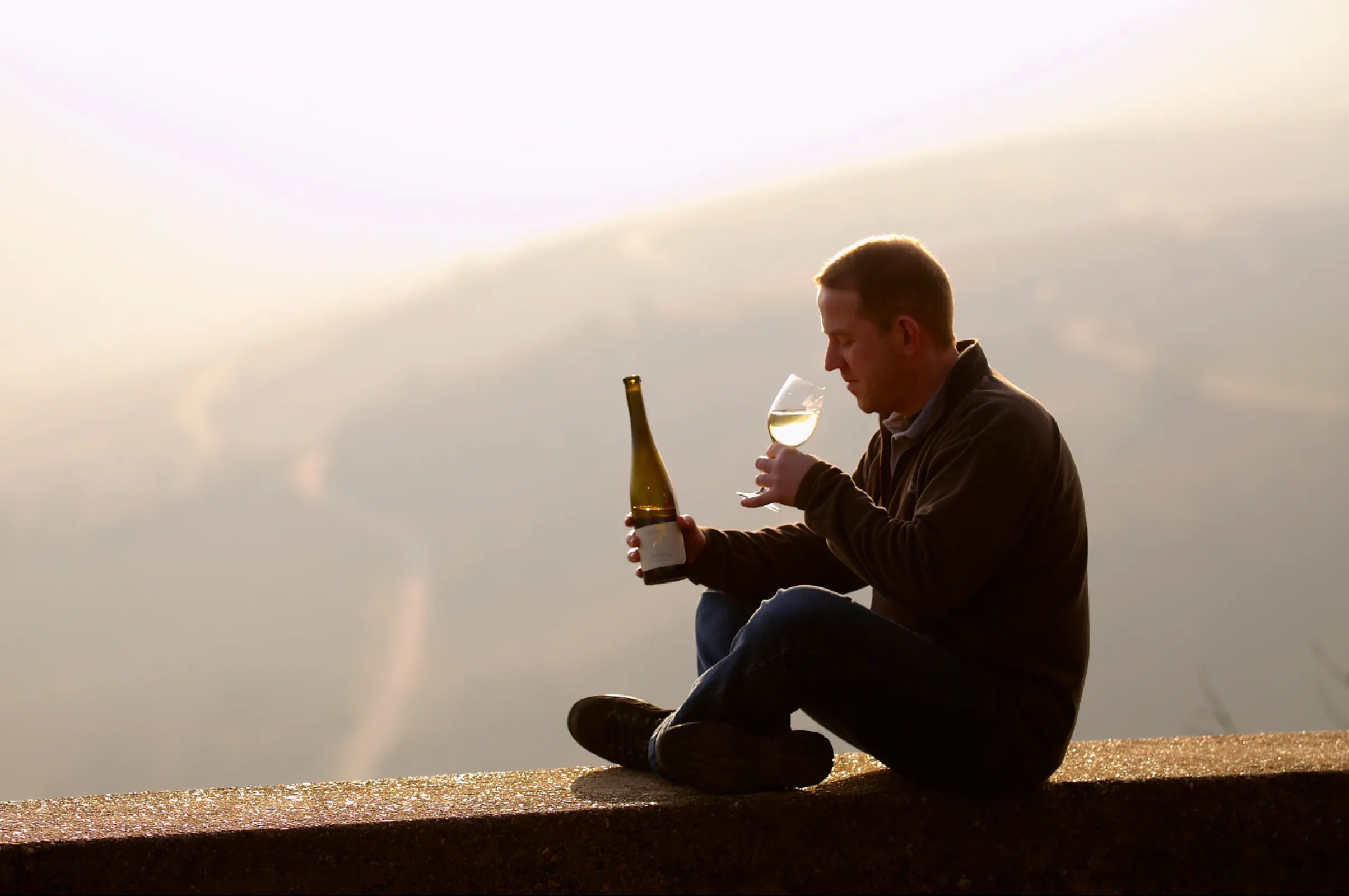 Erik Riffel - Tasting wine at a very special place on top of the hill