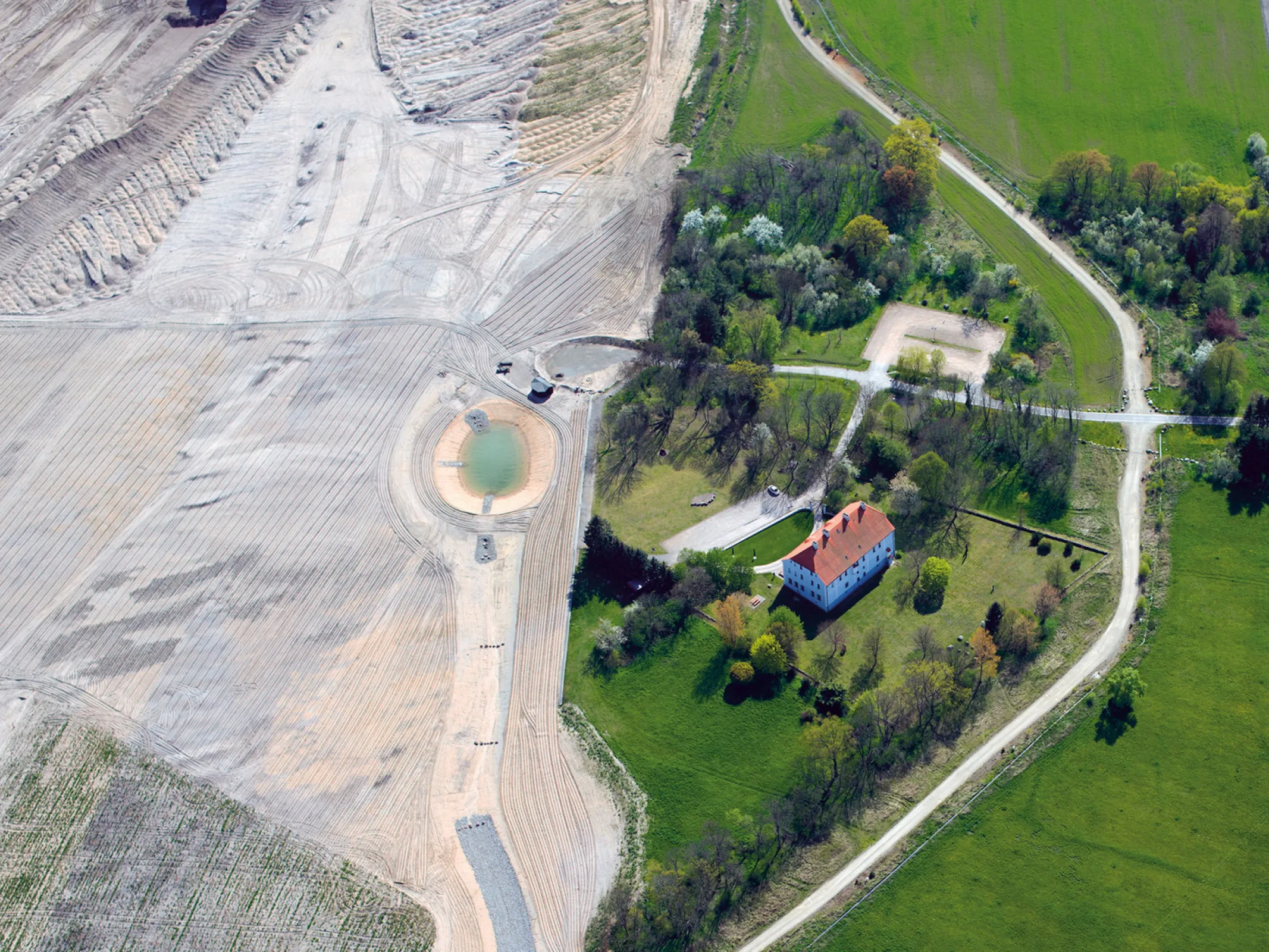 Oblique camera images - seeing landscapes out of new perspectives.