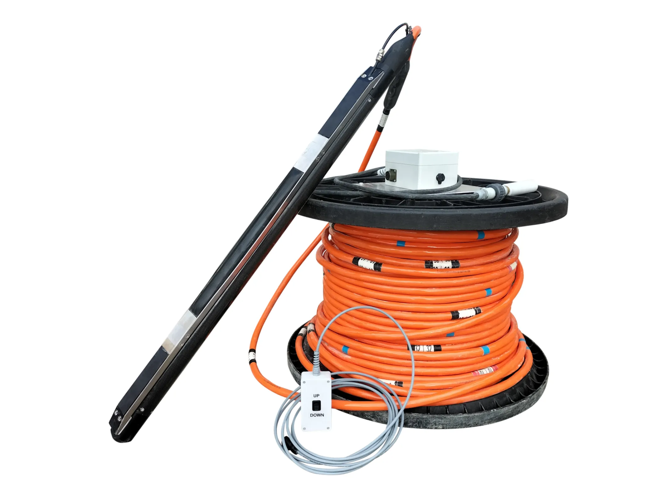 The borehole source BIS-SV generates vertically polarized shear waves (SV) in dry or water filled boreholes.