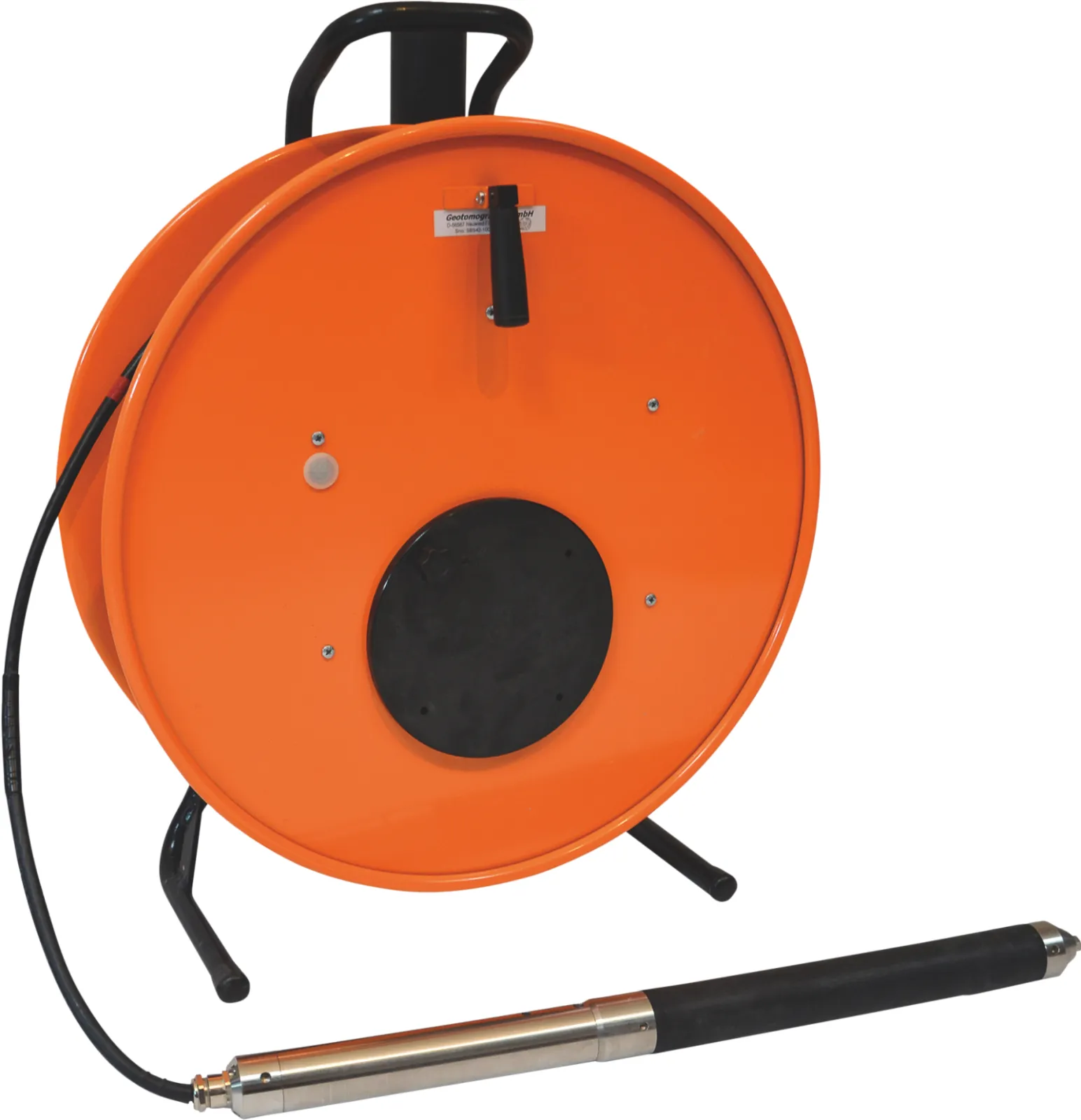 The borehole source SBS42 generates compressional waves (P) in water filled boreholes.