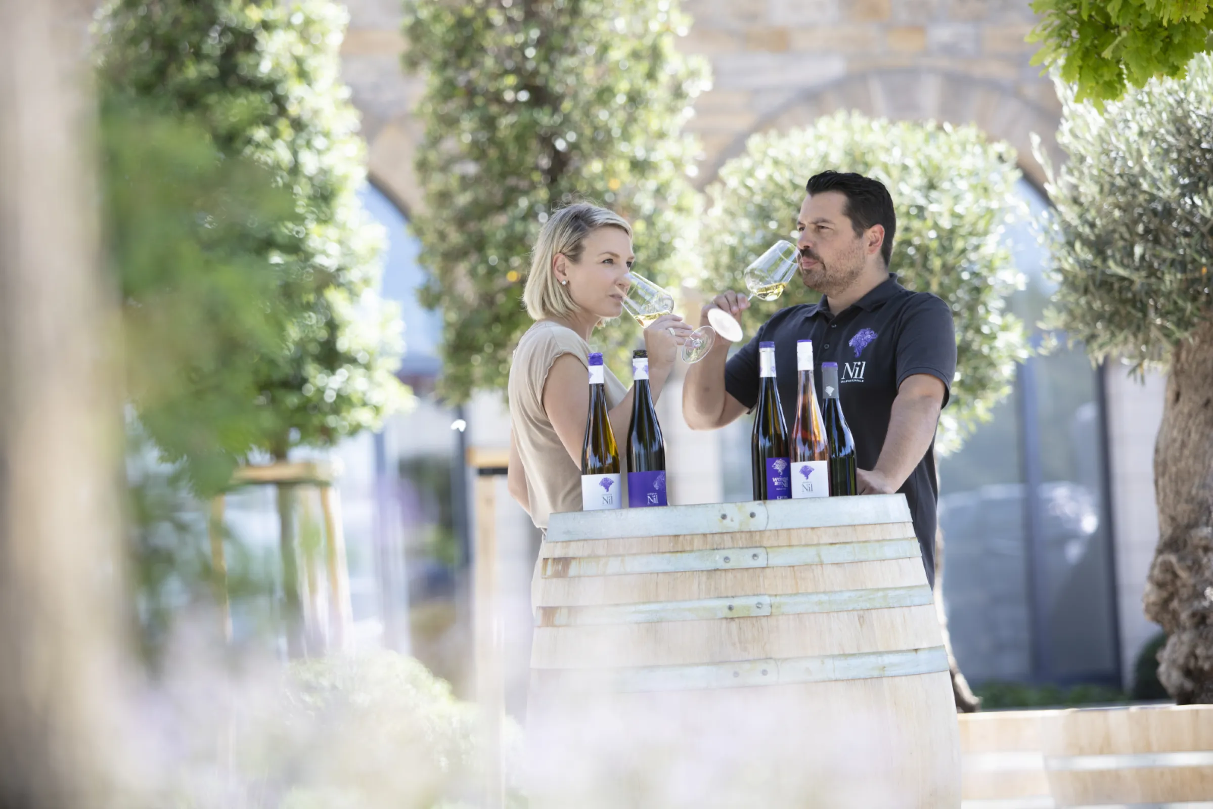 Managing Director Christine Ludt and Cellar Master Till Tempel