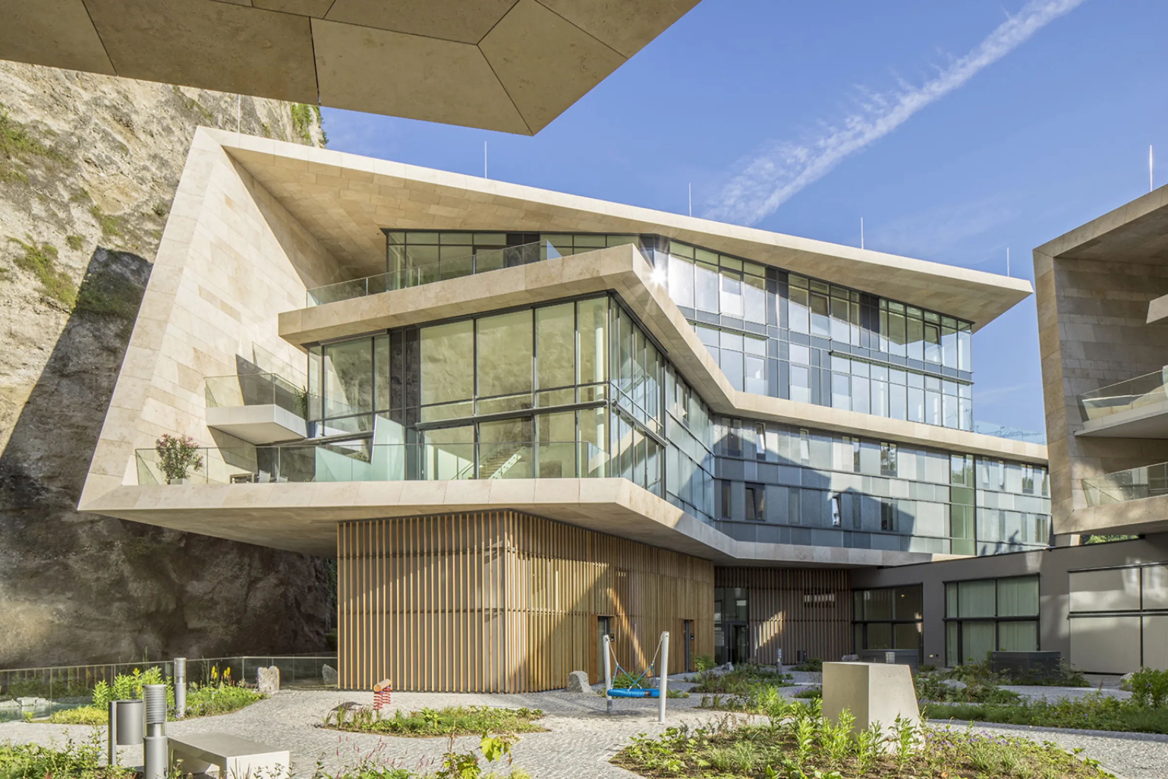 Building "Sternbräu" Salzburg Austria - JURA Limestone facade