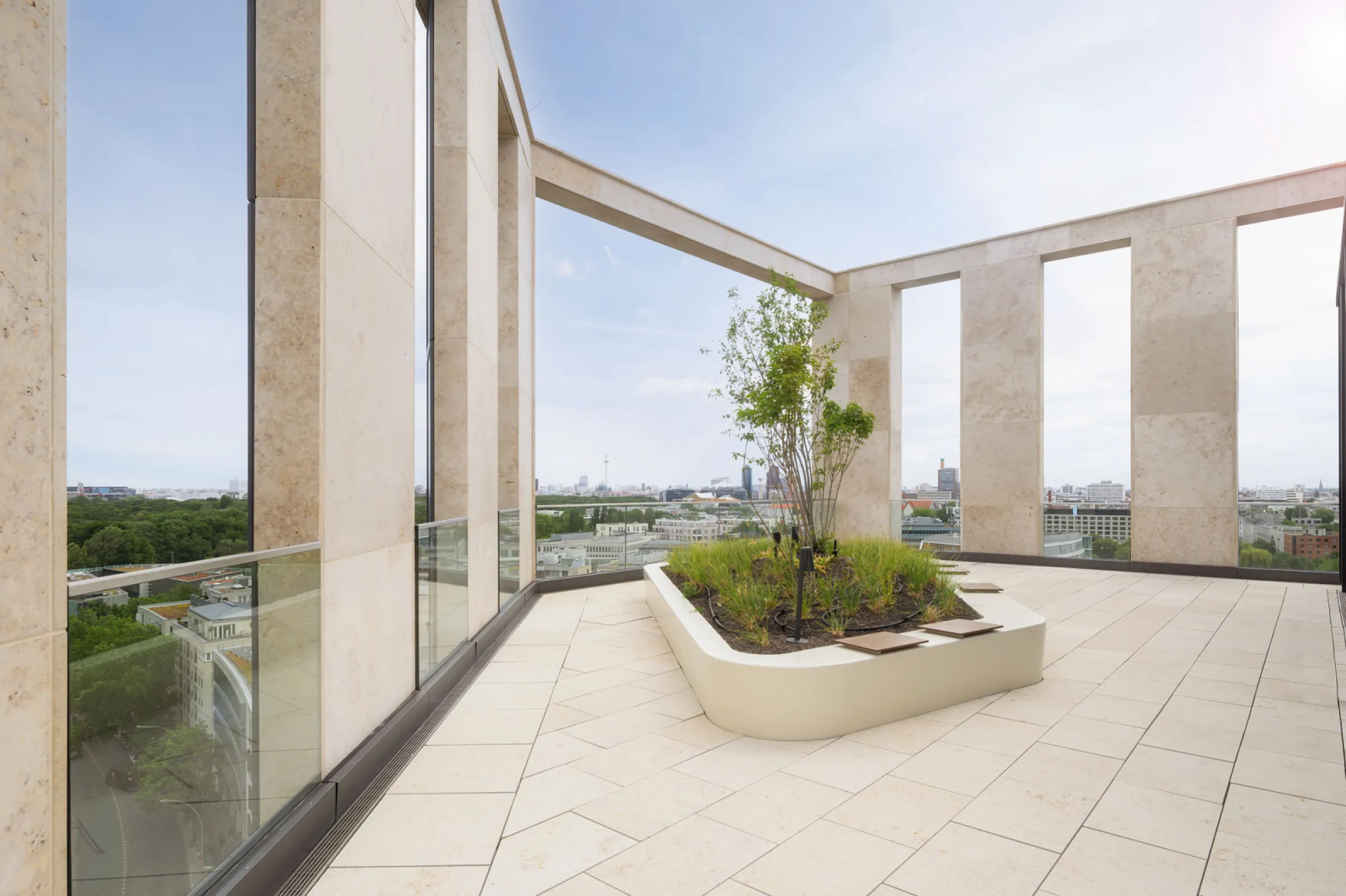 Building "B-ONE" Berlin Germany - JURA Limestone facade, flooring outdoor