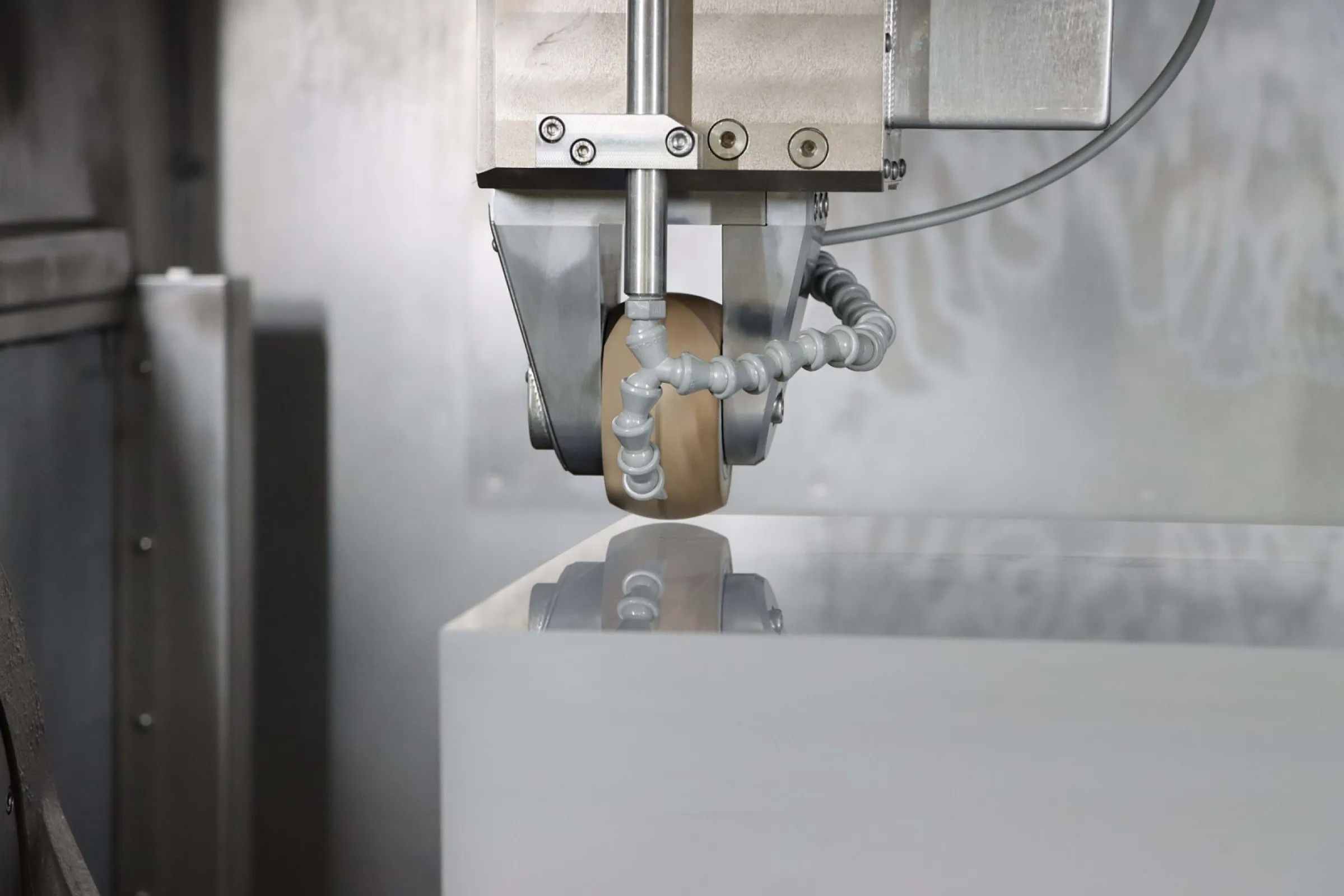 High-End solutions for optical production