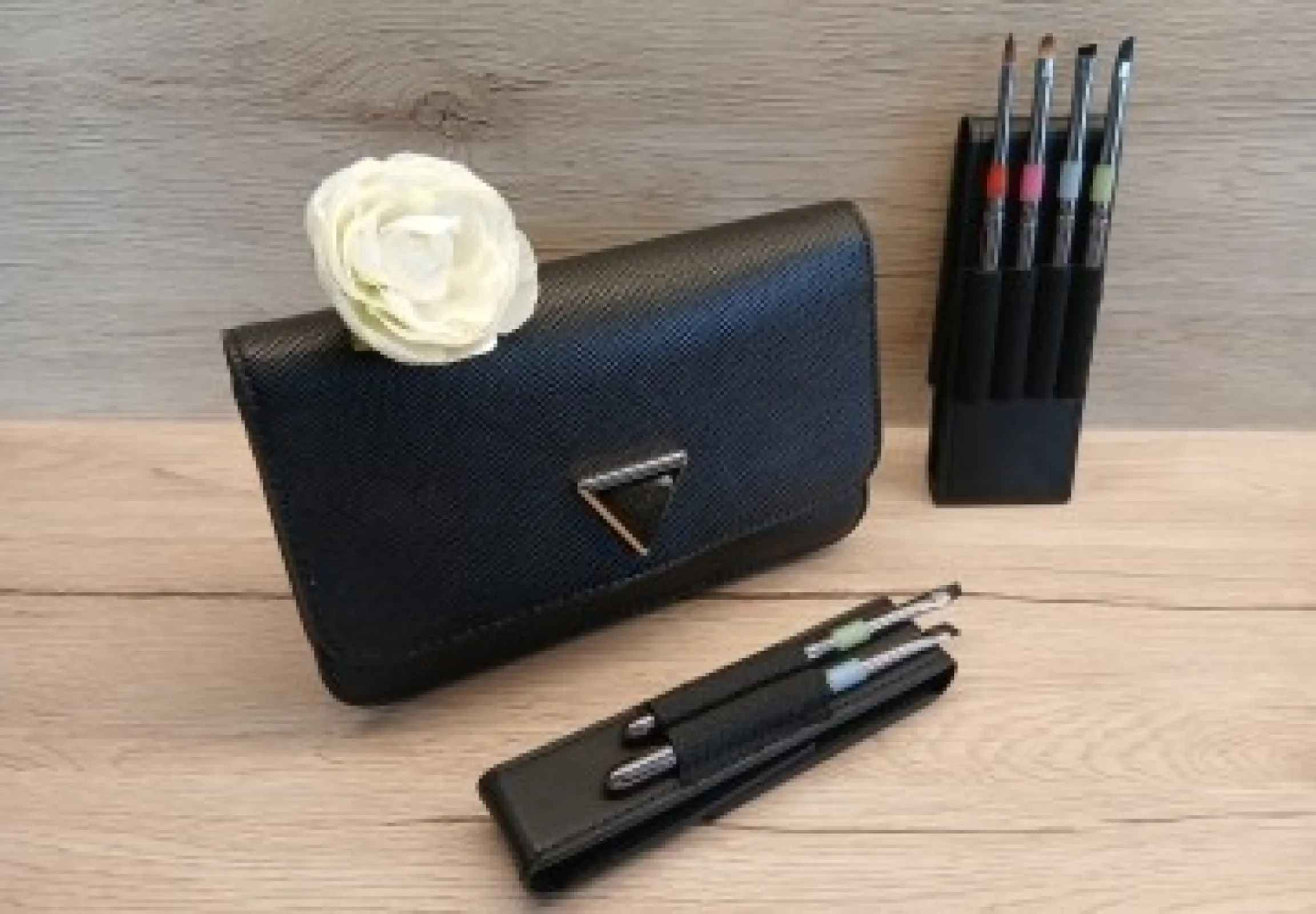 Tailor made cosmetic brushes for your brand - mini travel brush set by Zahn brushes Germany