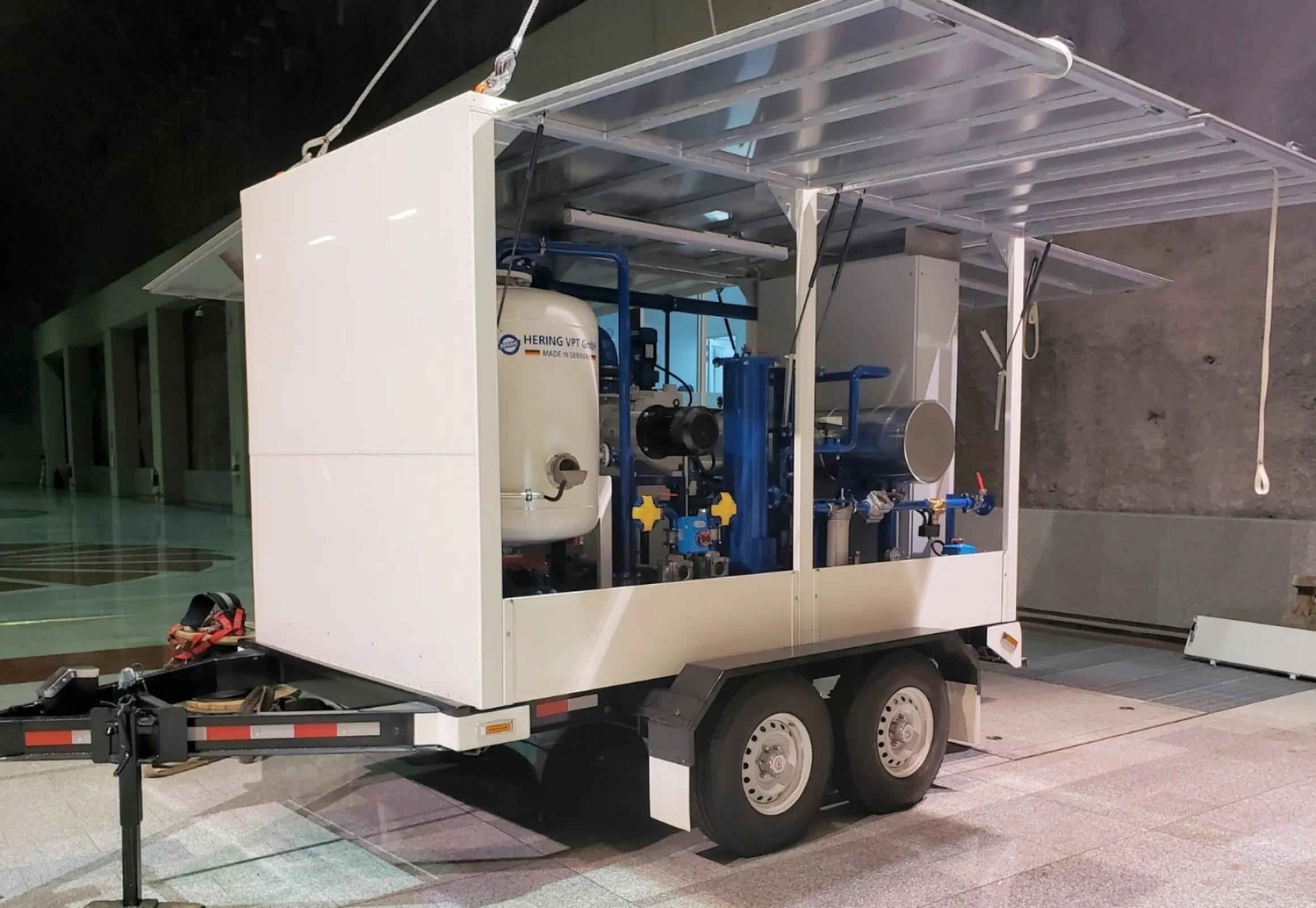 EOK in Metal Trailer