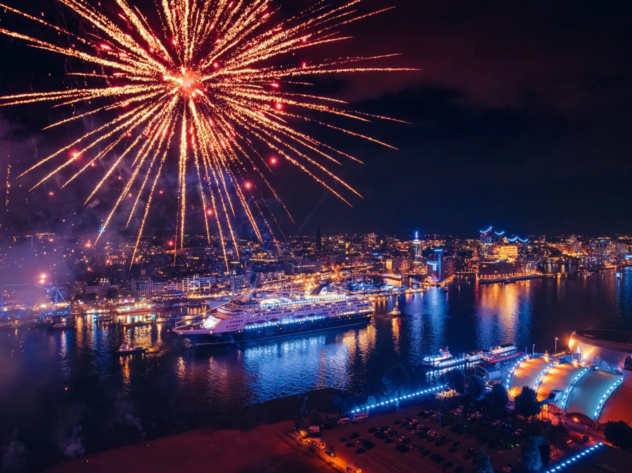 Perfect Stage for the Christening of your Cruise Ship