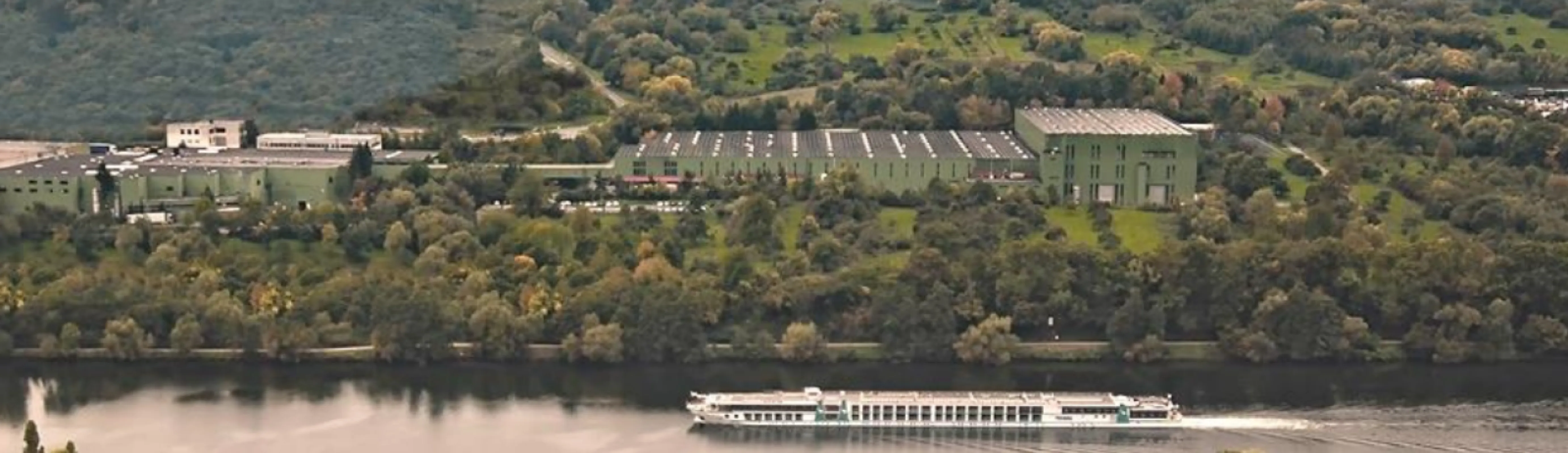 Peter Mertes - Company Building