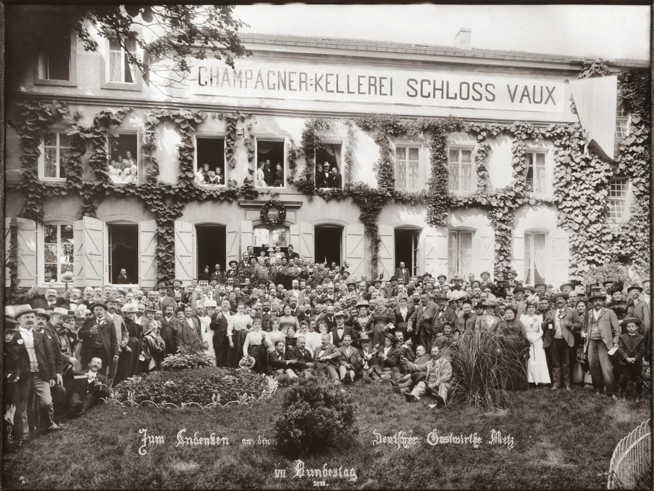Historic Estate in VAUX - close to Metz