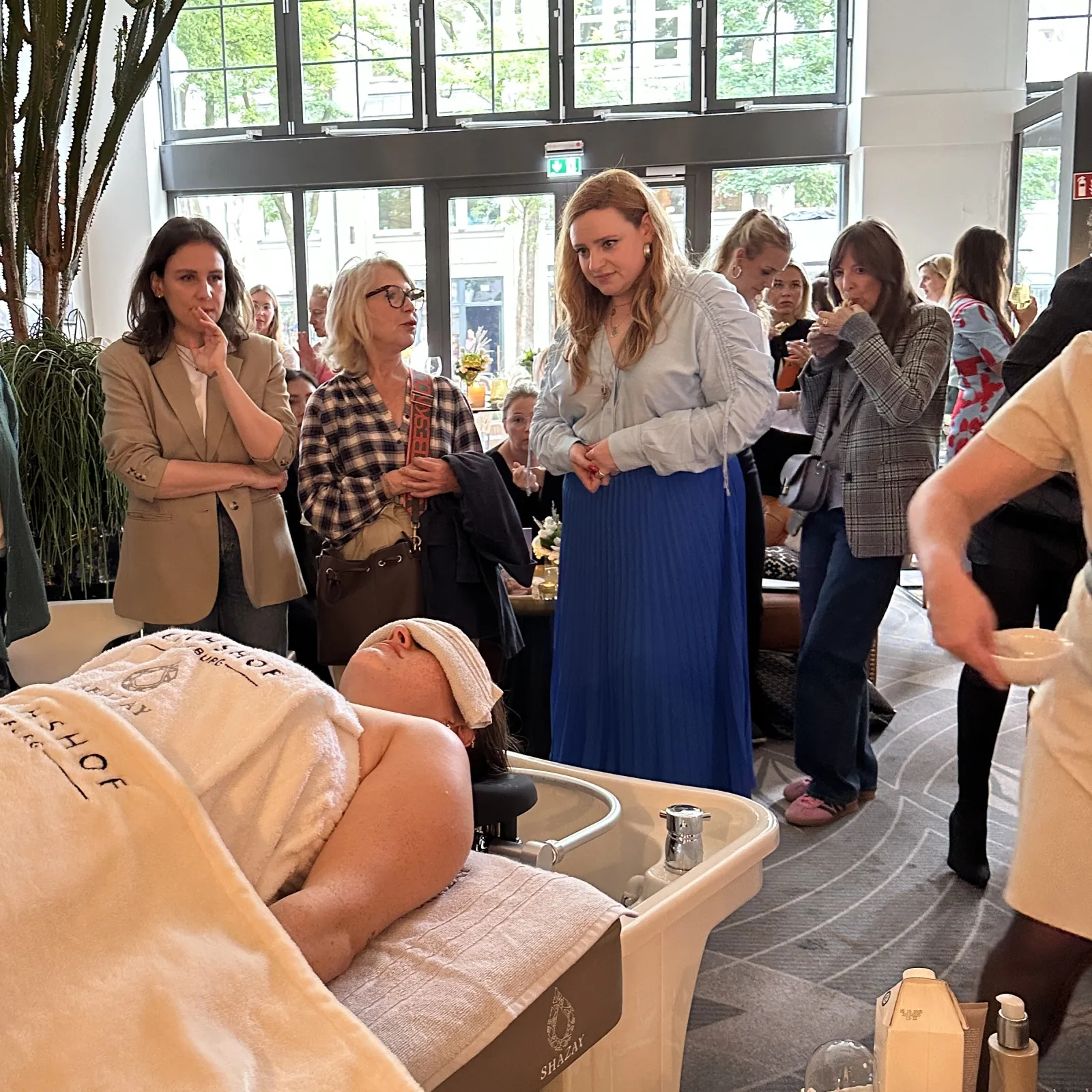 SHAZAY press event @ Reichshof Hotel, Hamburg, Germany