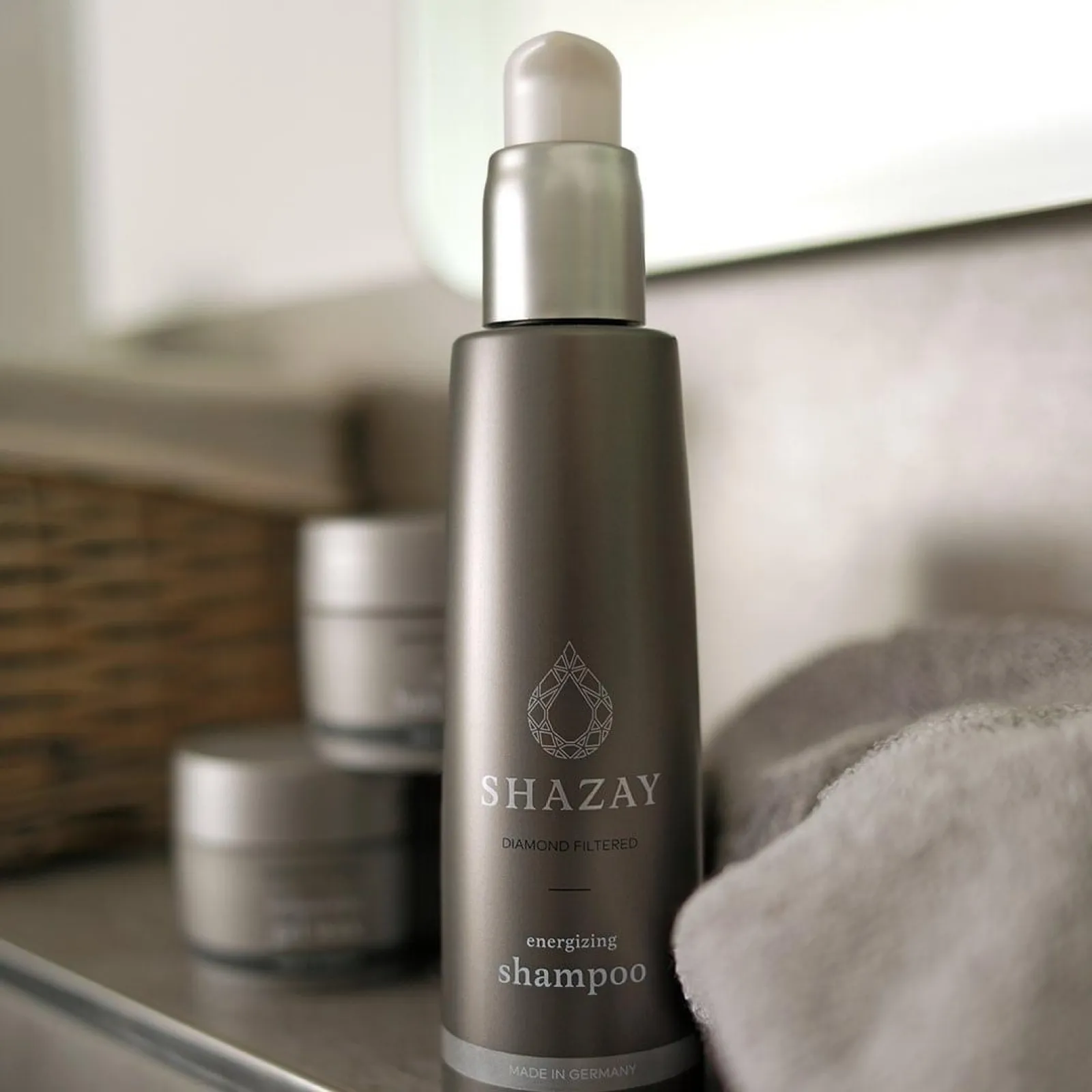 SHAZAY Energizing Shampoo